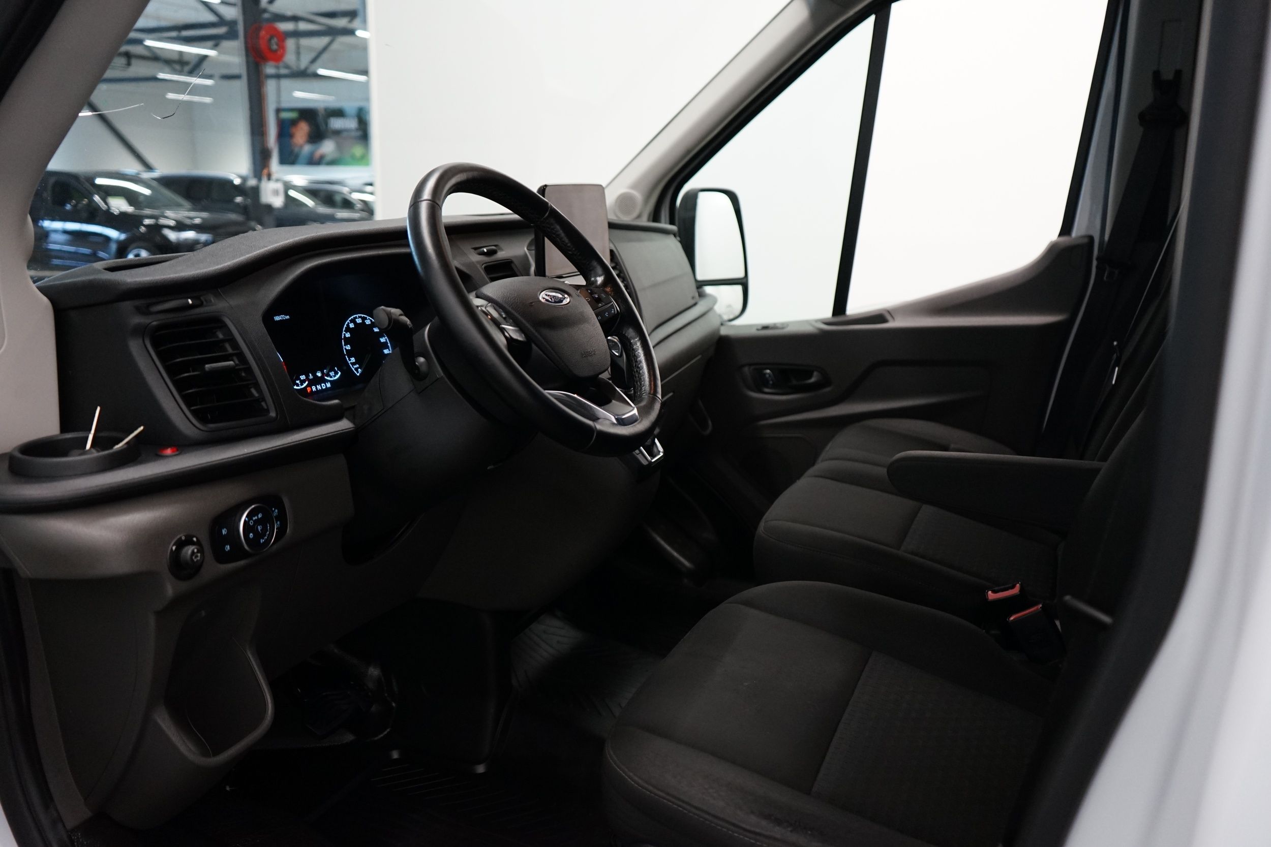Ford Transit 2020, kuva 6/20