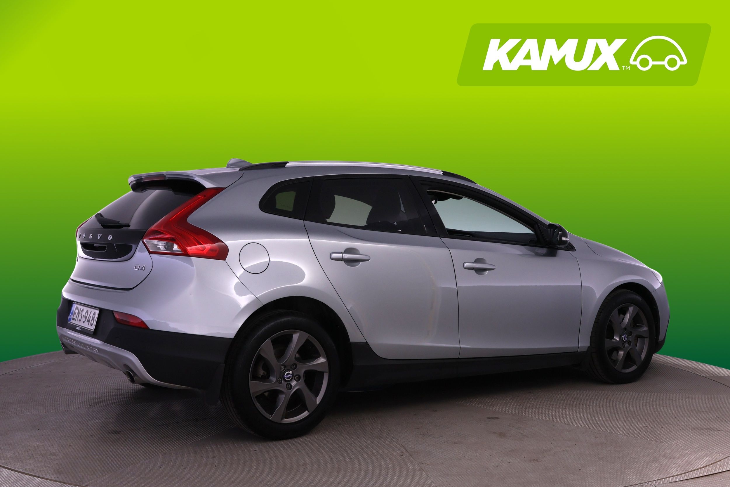 Volvo V40 Cross Country D4 Summum aut 2016, kuva 2/26