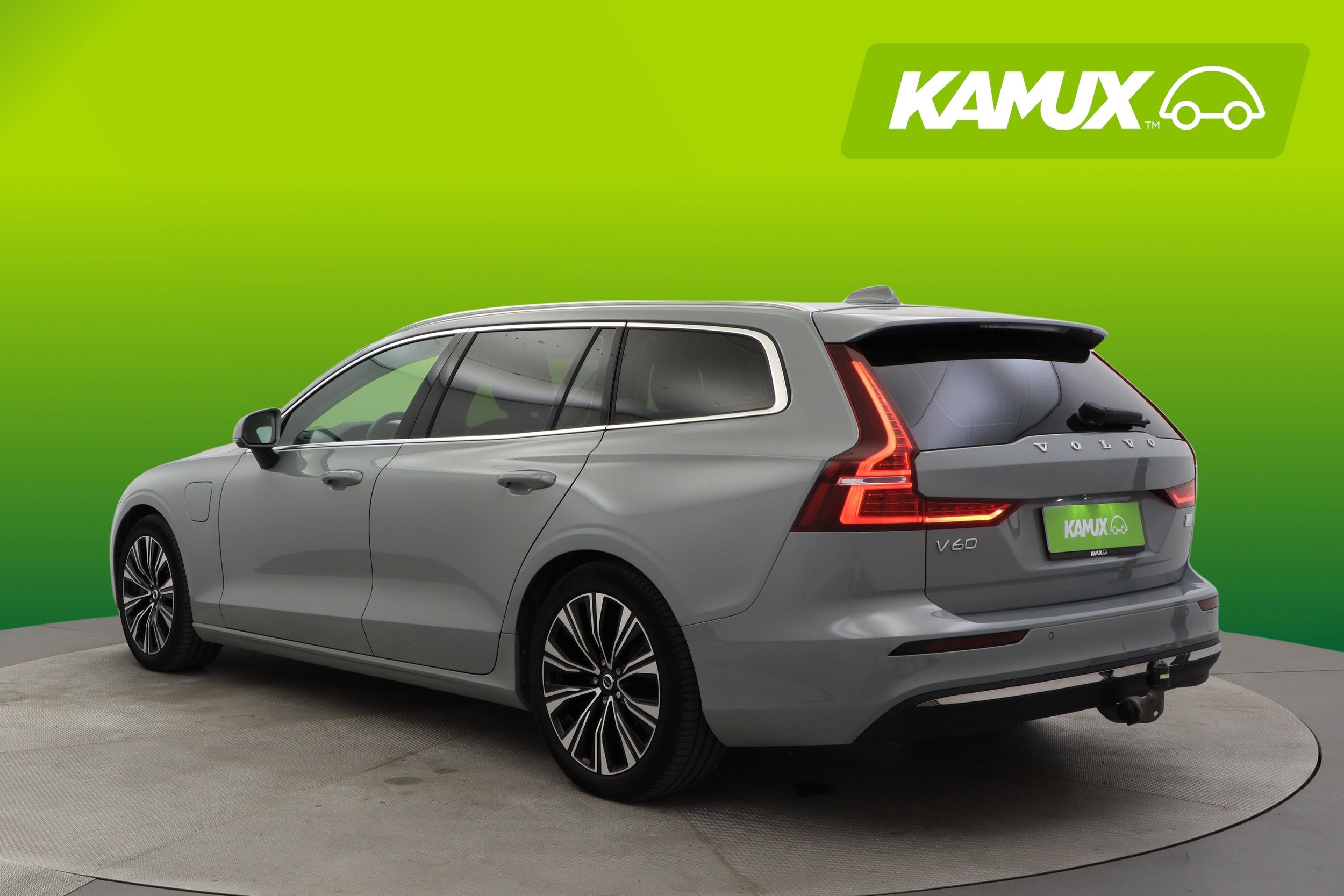 Volvo V60 T6 AWD Long Range Core aut 2023, photo 4/31