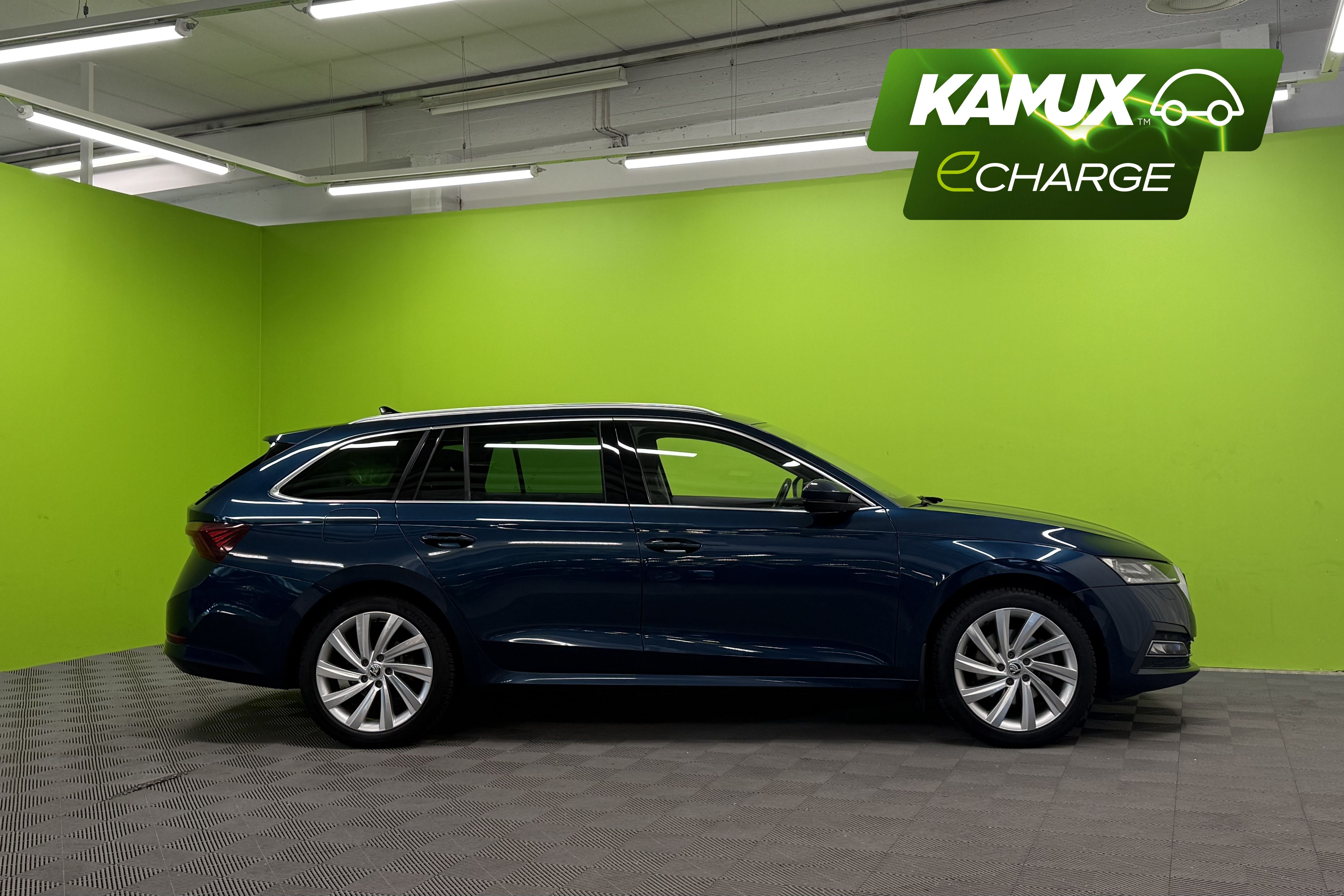 Skoda Octavia 2021, photo 2/29