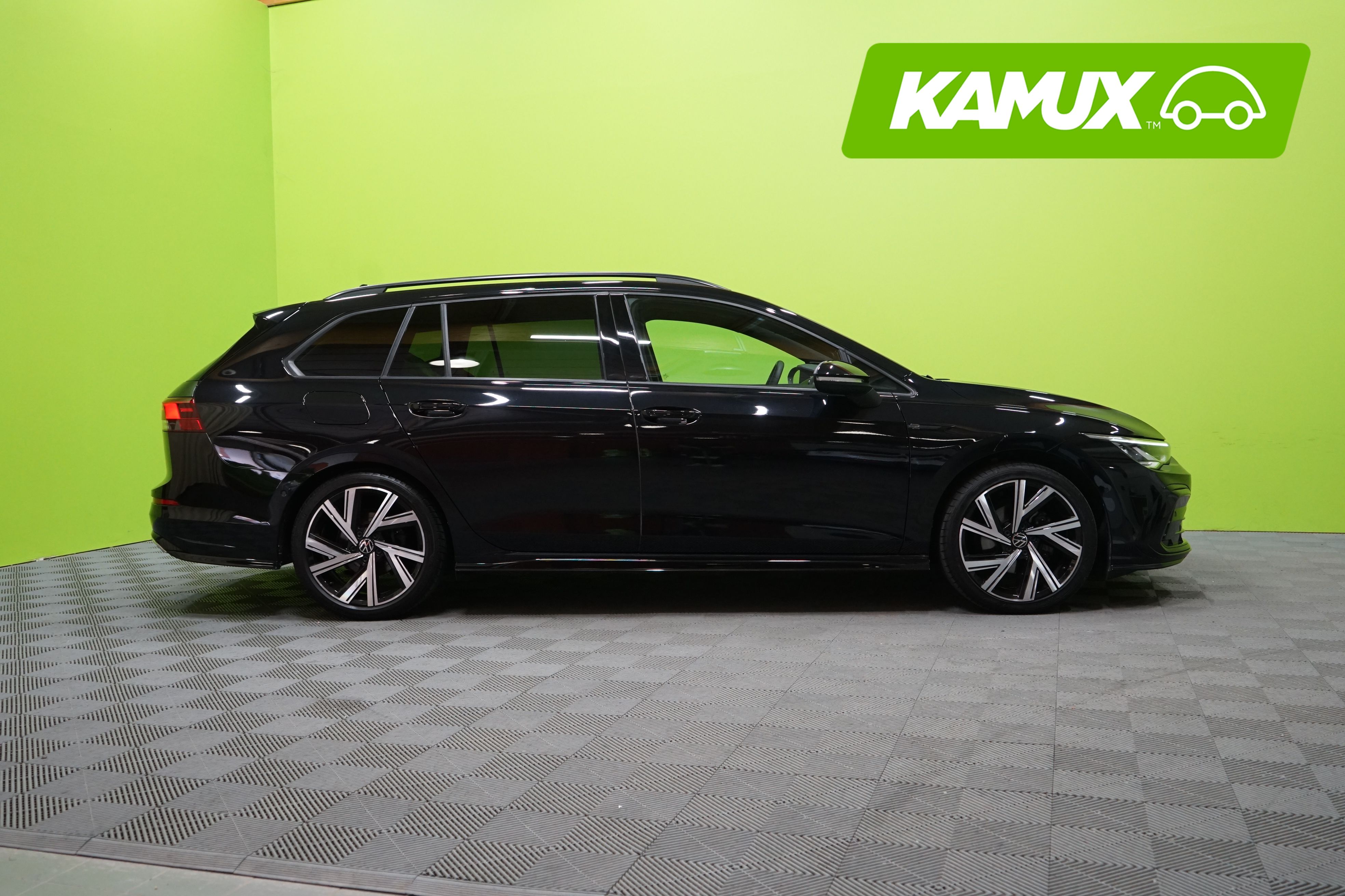 Volkswagen Golf 2023, kuva 2/20