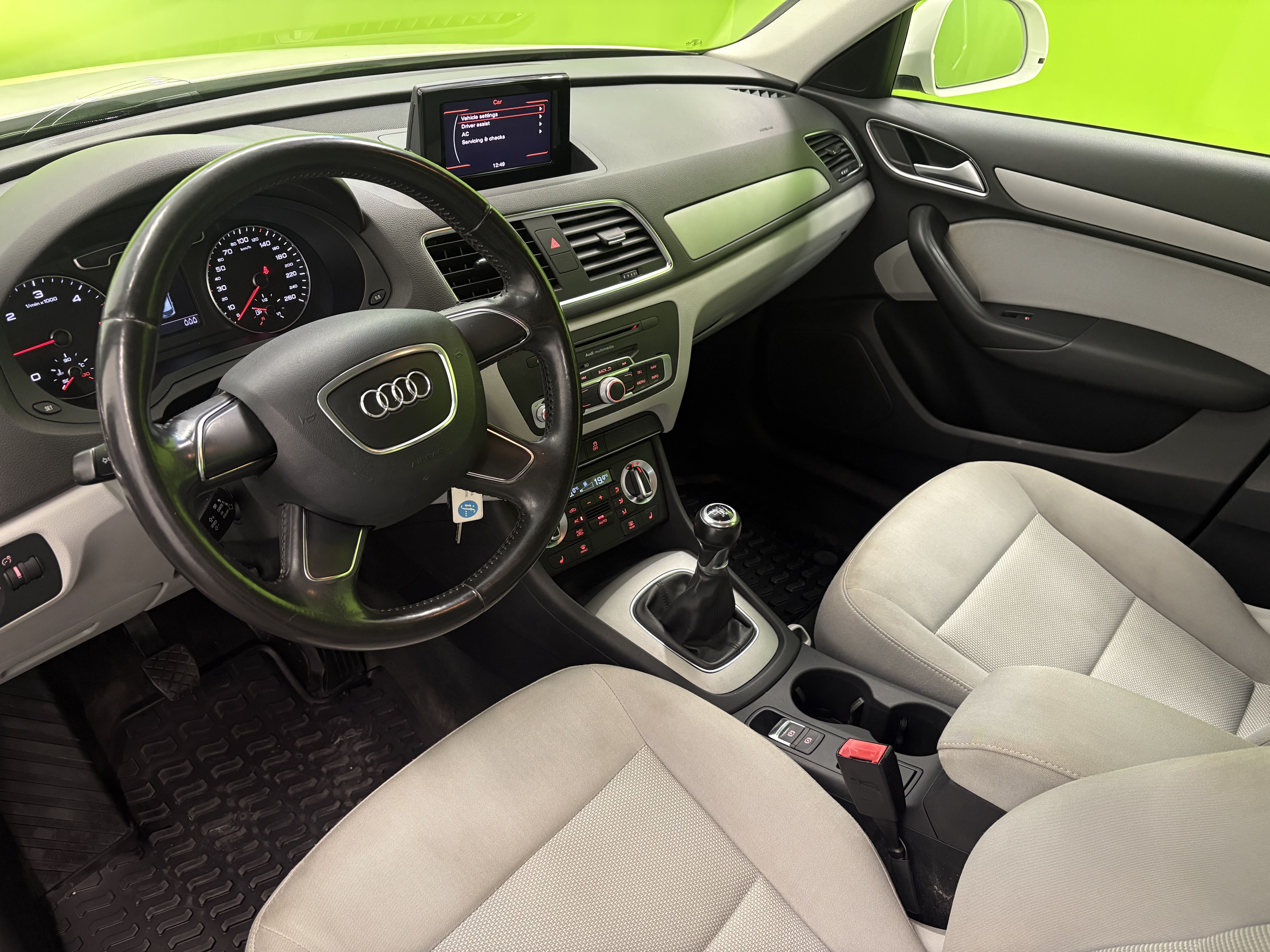 Audi Q3 2012, kuva 5/19