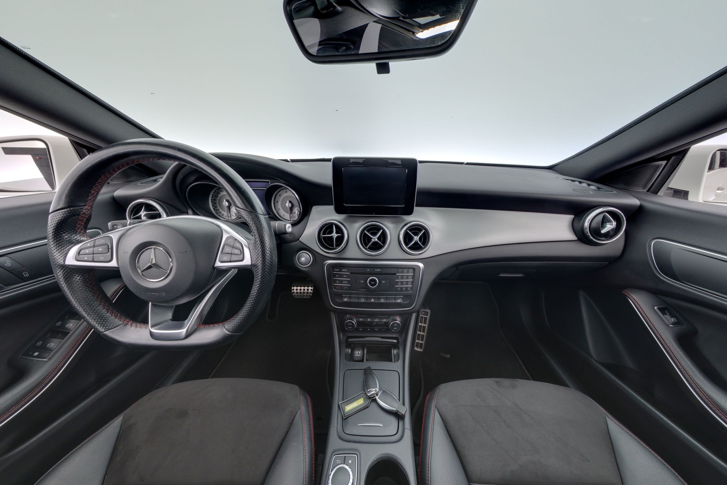 Mercedes-Benz CLA 2015, kuva 7/21