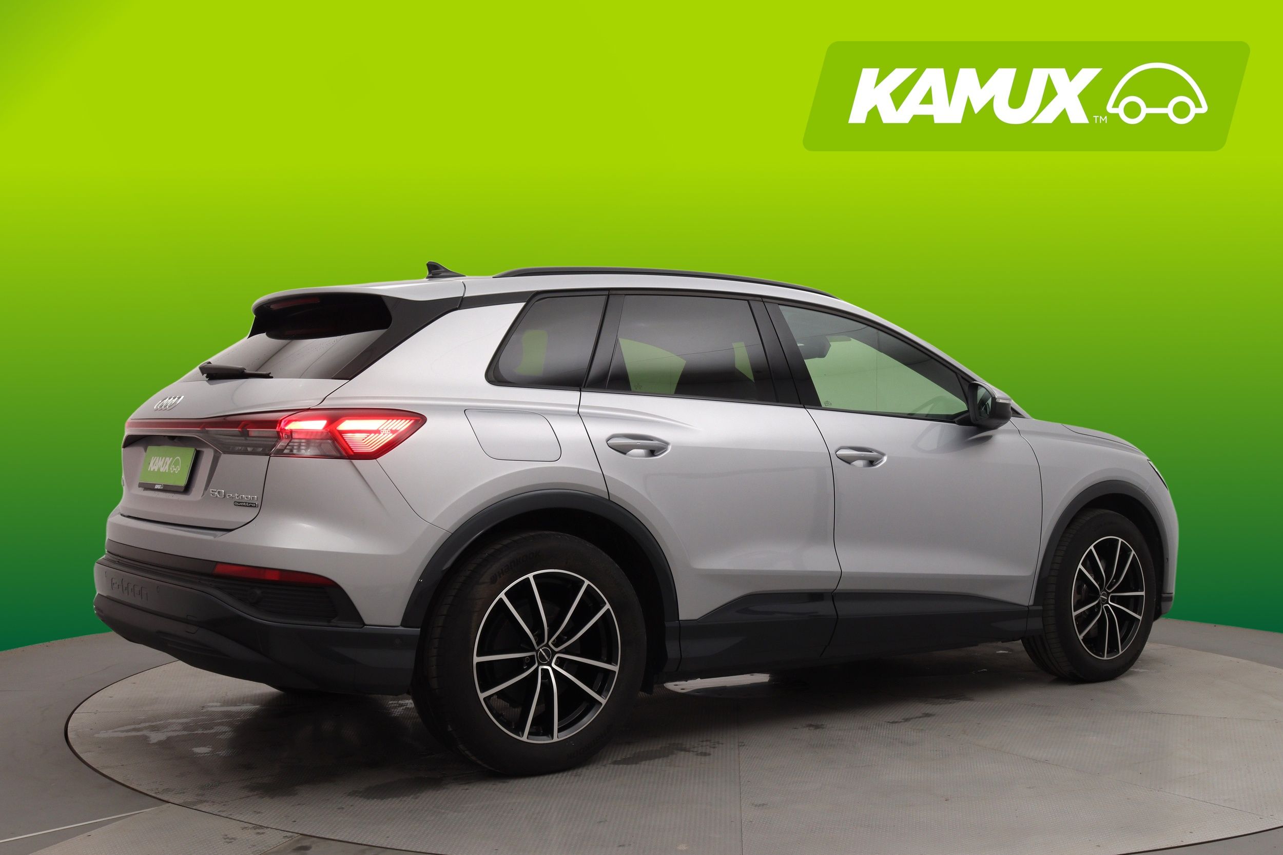 Audi Q4 e-tron 2023, photo 2/26