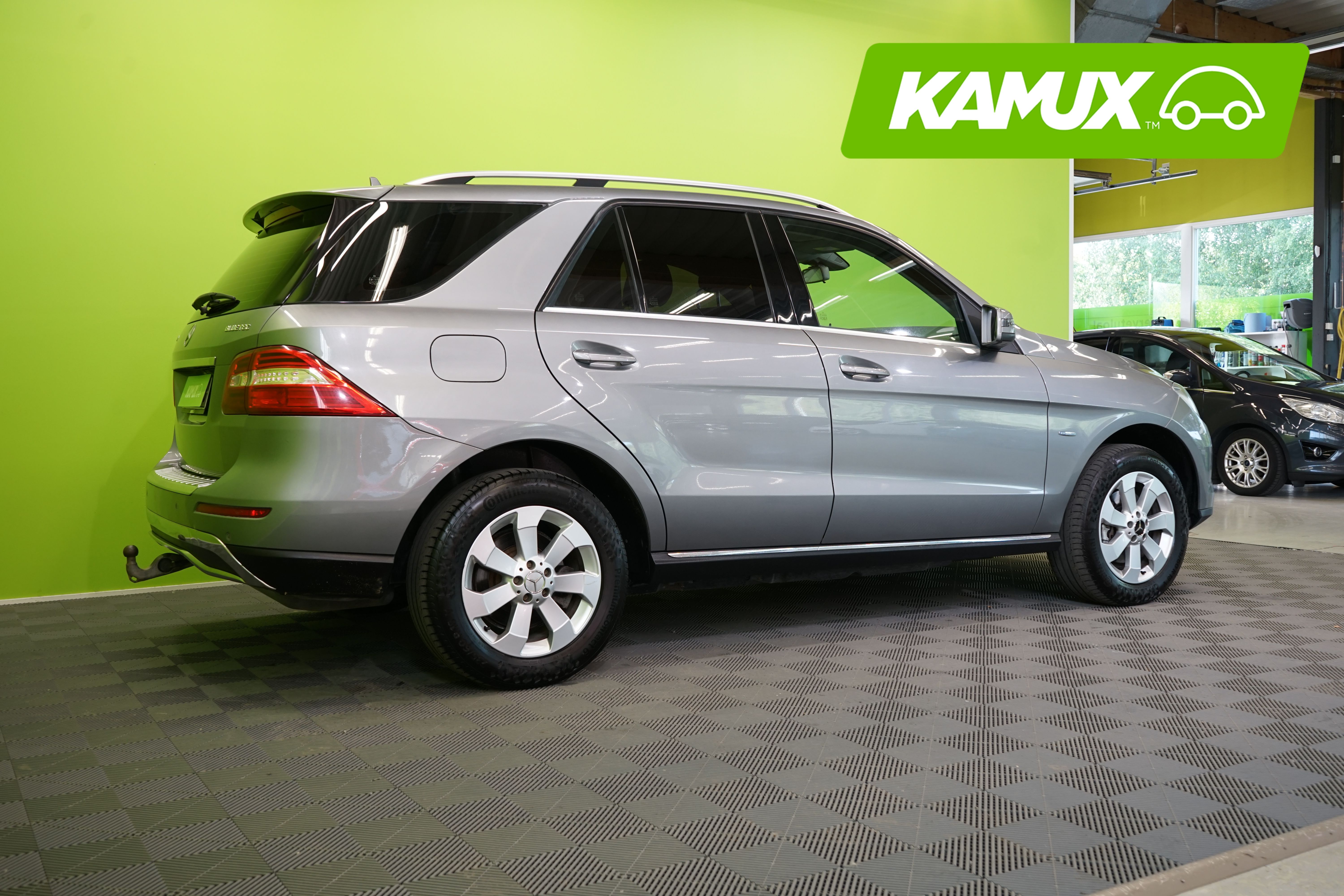 Mercedes-Benz ML 2011, kuva 3/24