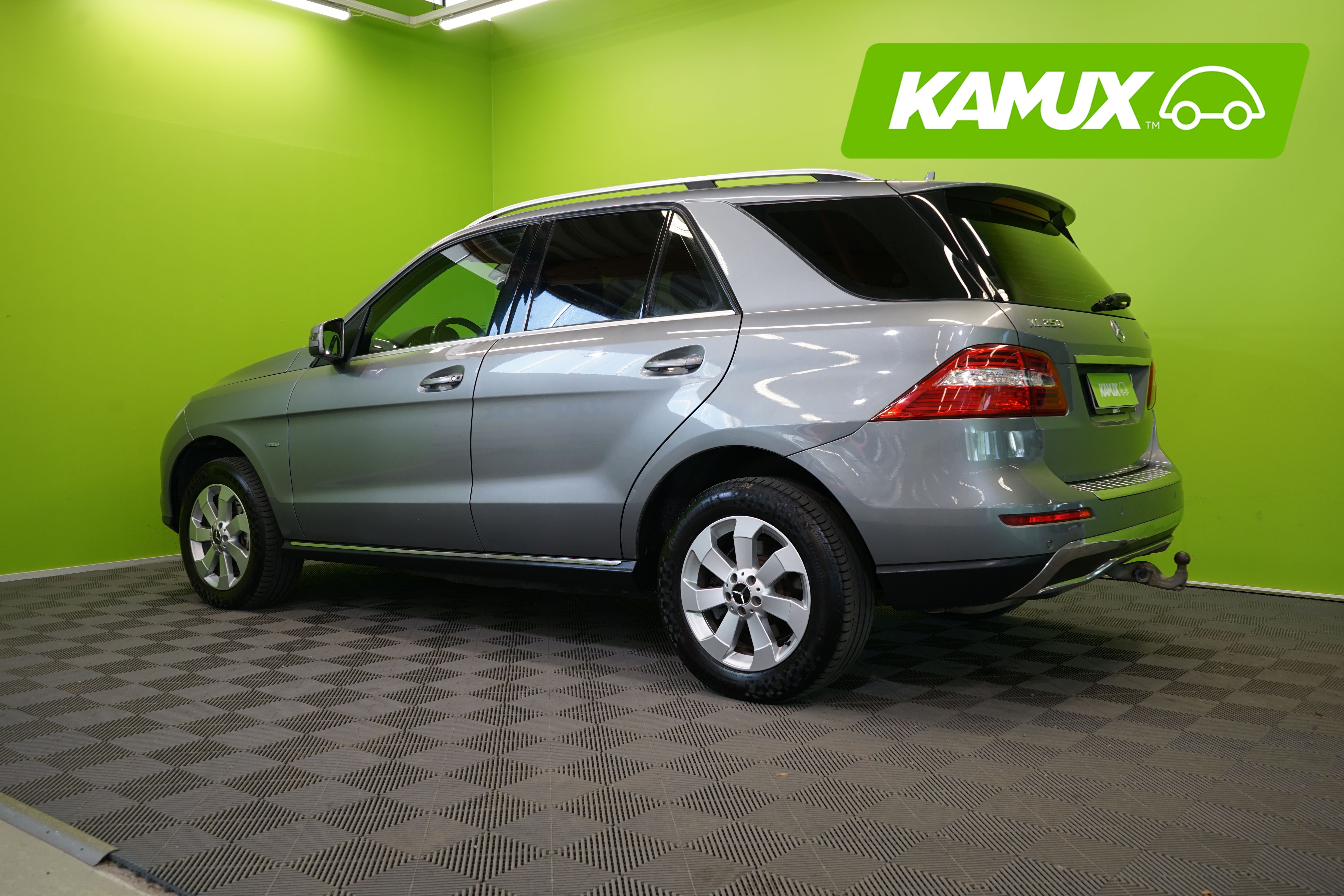 Mercedes-Benz ML 2011, kuva 4/24