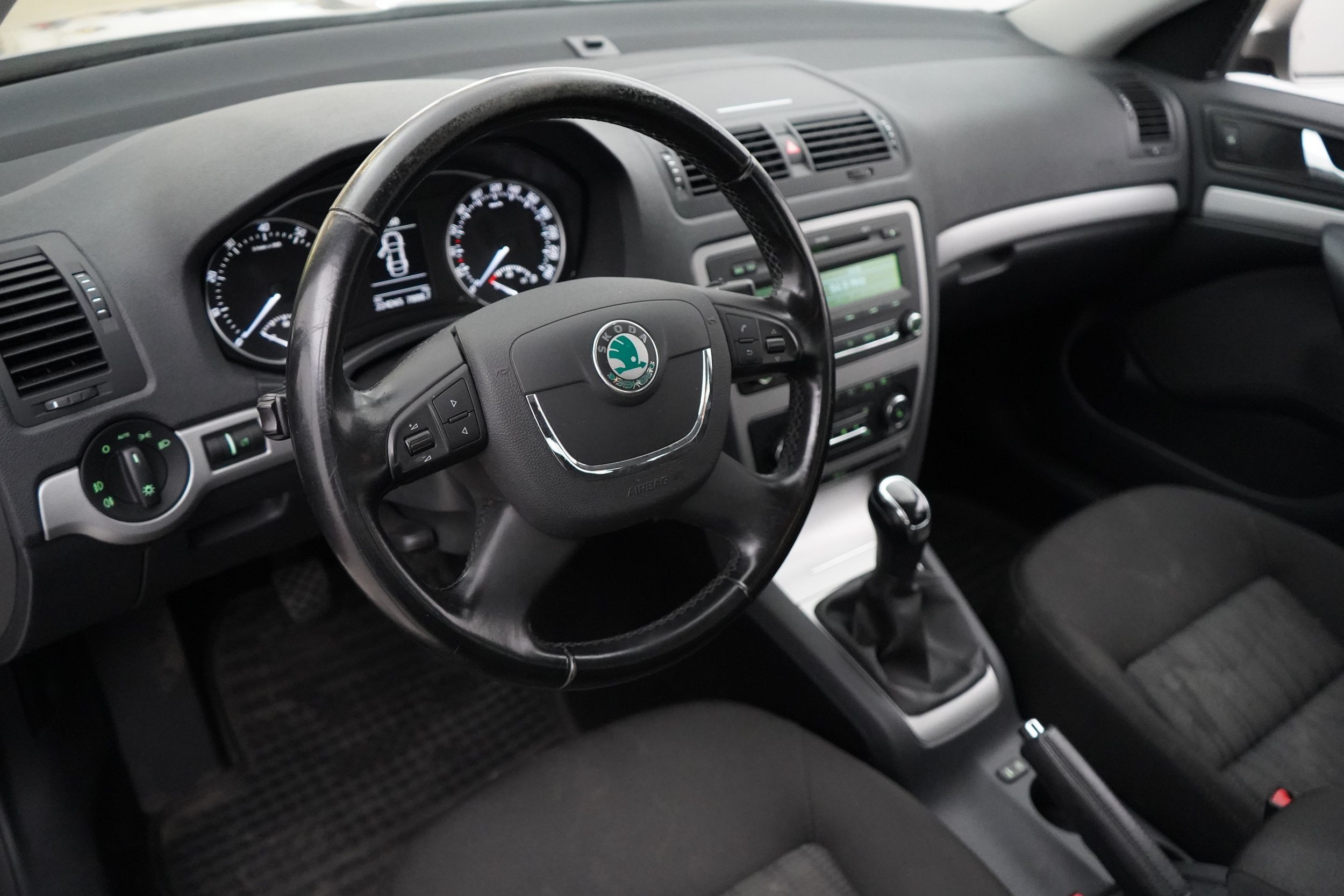 Skoda Octavia 1,2 TSI Experience 2013, kuva 7/21
