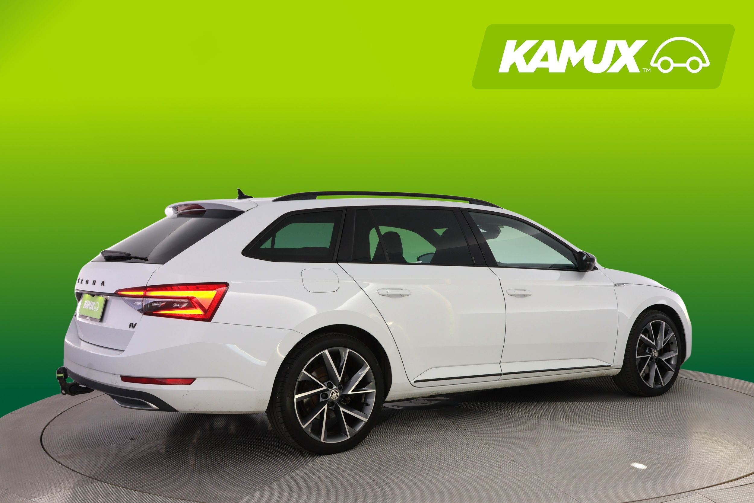 Skoda Superb Combi 1.4 TSI Sportline iV 2021, kuva 2/29