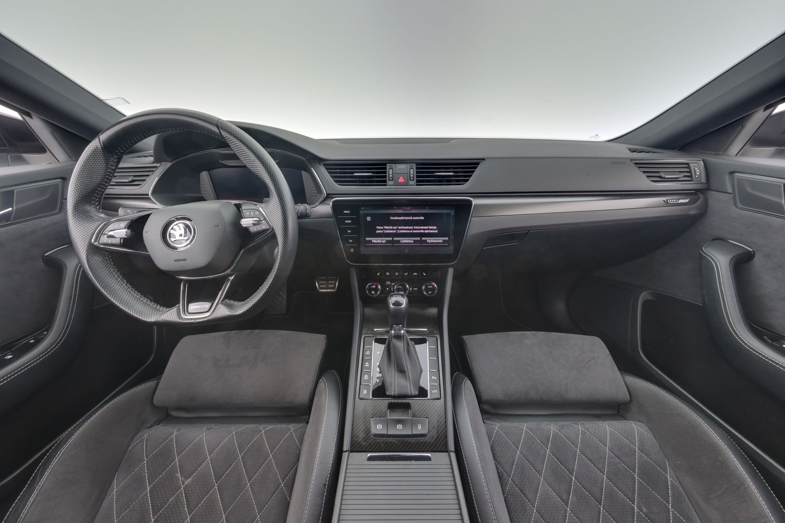 Skoda Superb Combi 1.4 TSI Sportline iV 2021, kuva 7/29