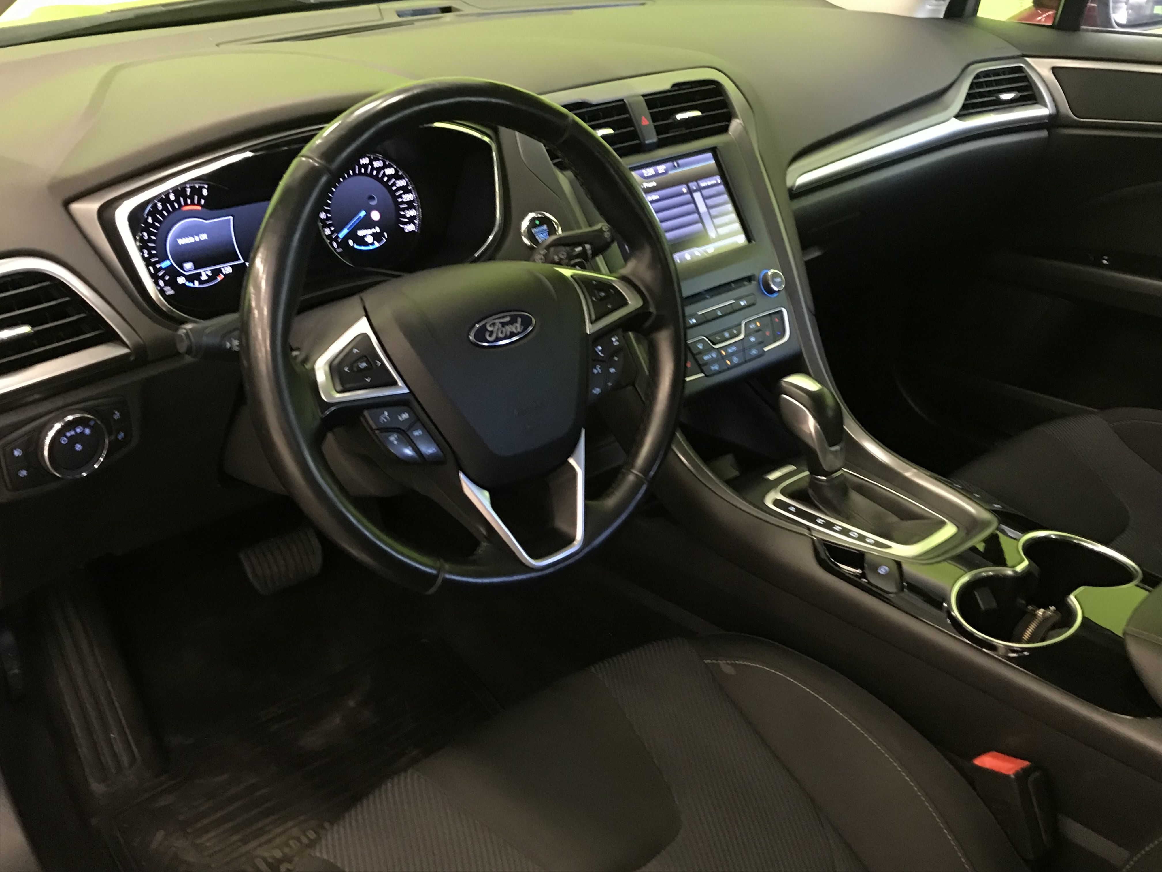 Ford Mondeo 2015, kuva 7/26