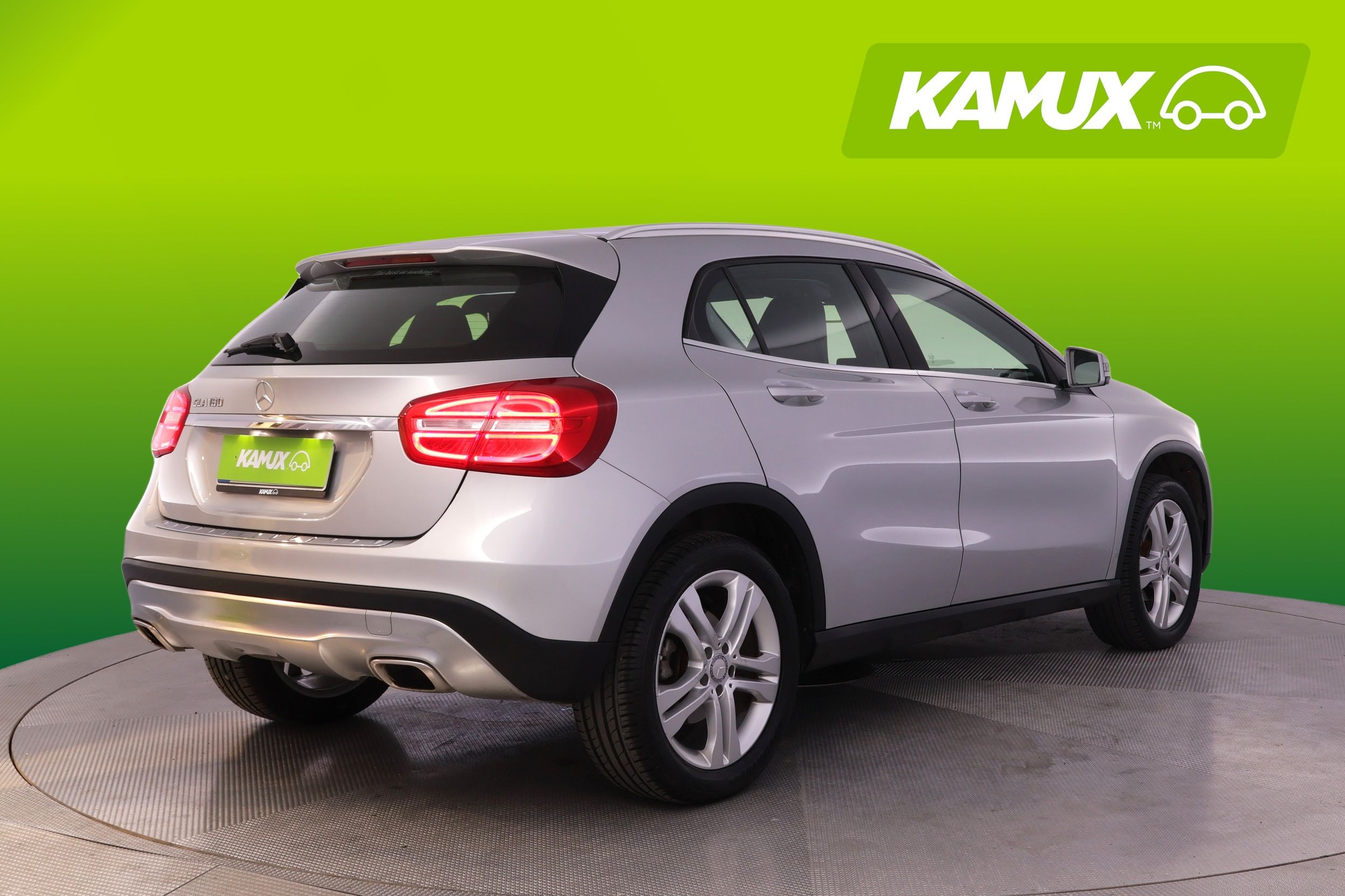 Mercedes-Benz GLA 180 A Urban Off-roader 2016, kuva 3/26