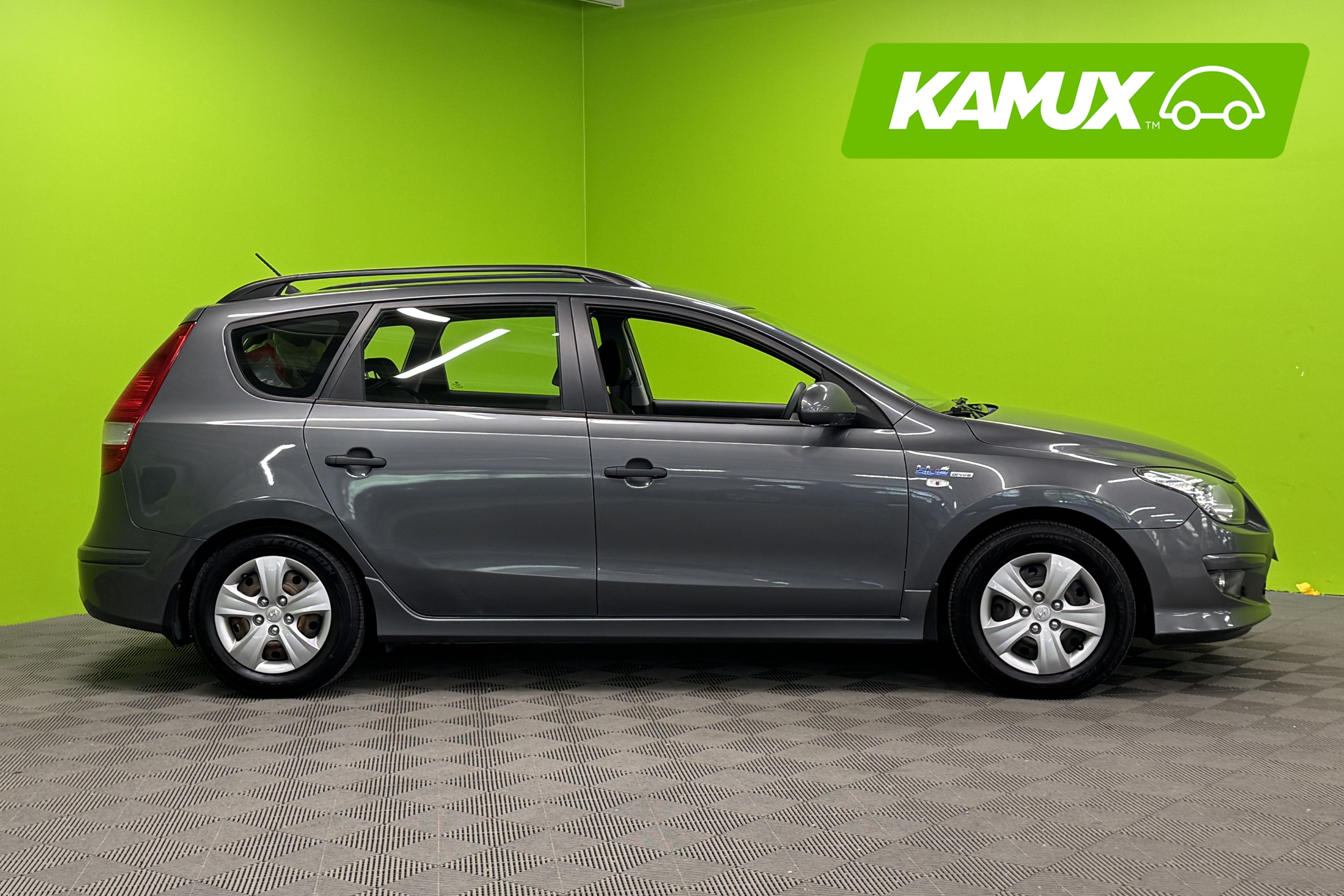 Hyundai i30 Wagon 1,4 CVVT 5MT ISG Air 2010, photo 2/18