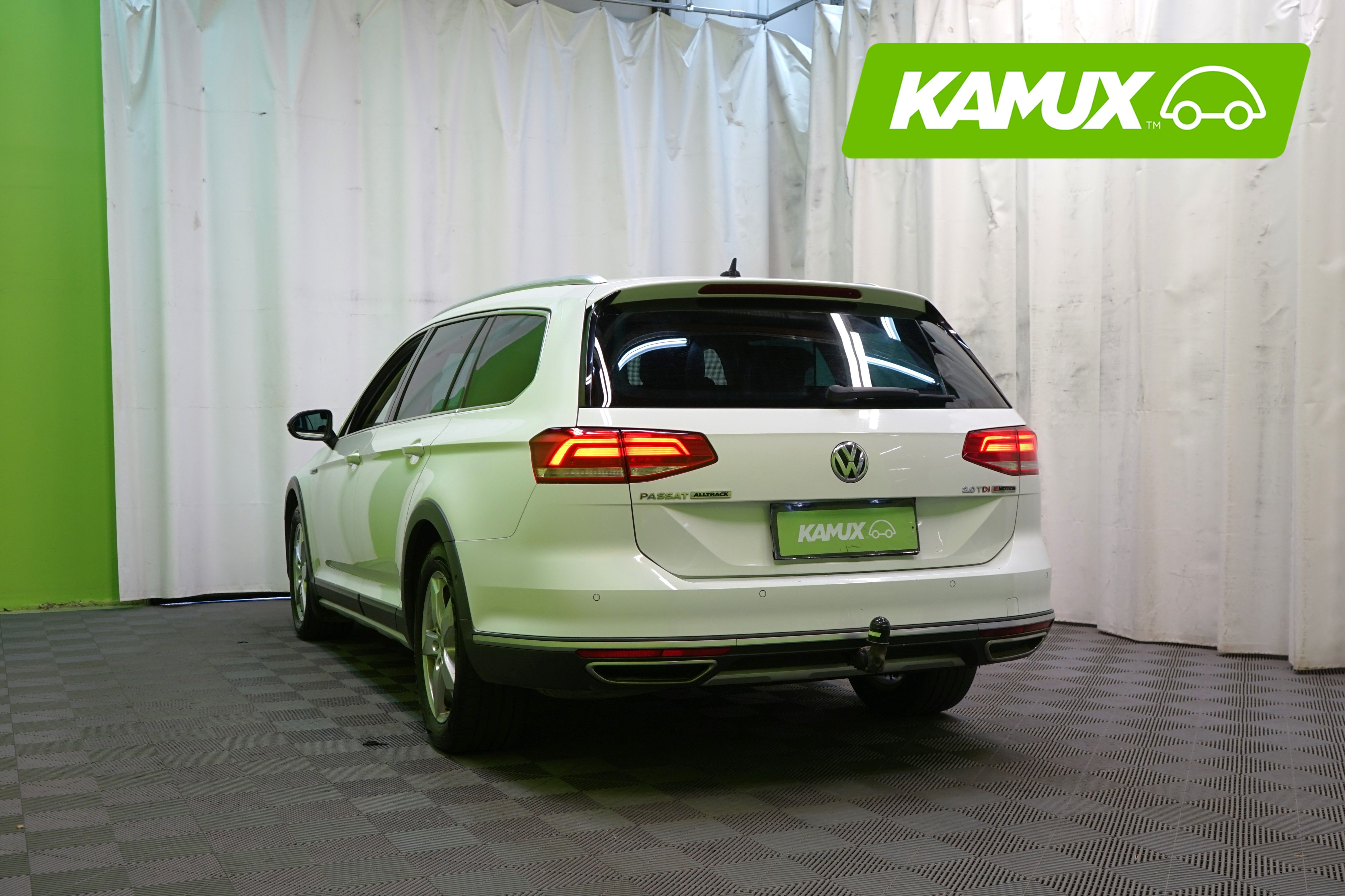 Volkswagen Passat 2017, photo 4/29