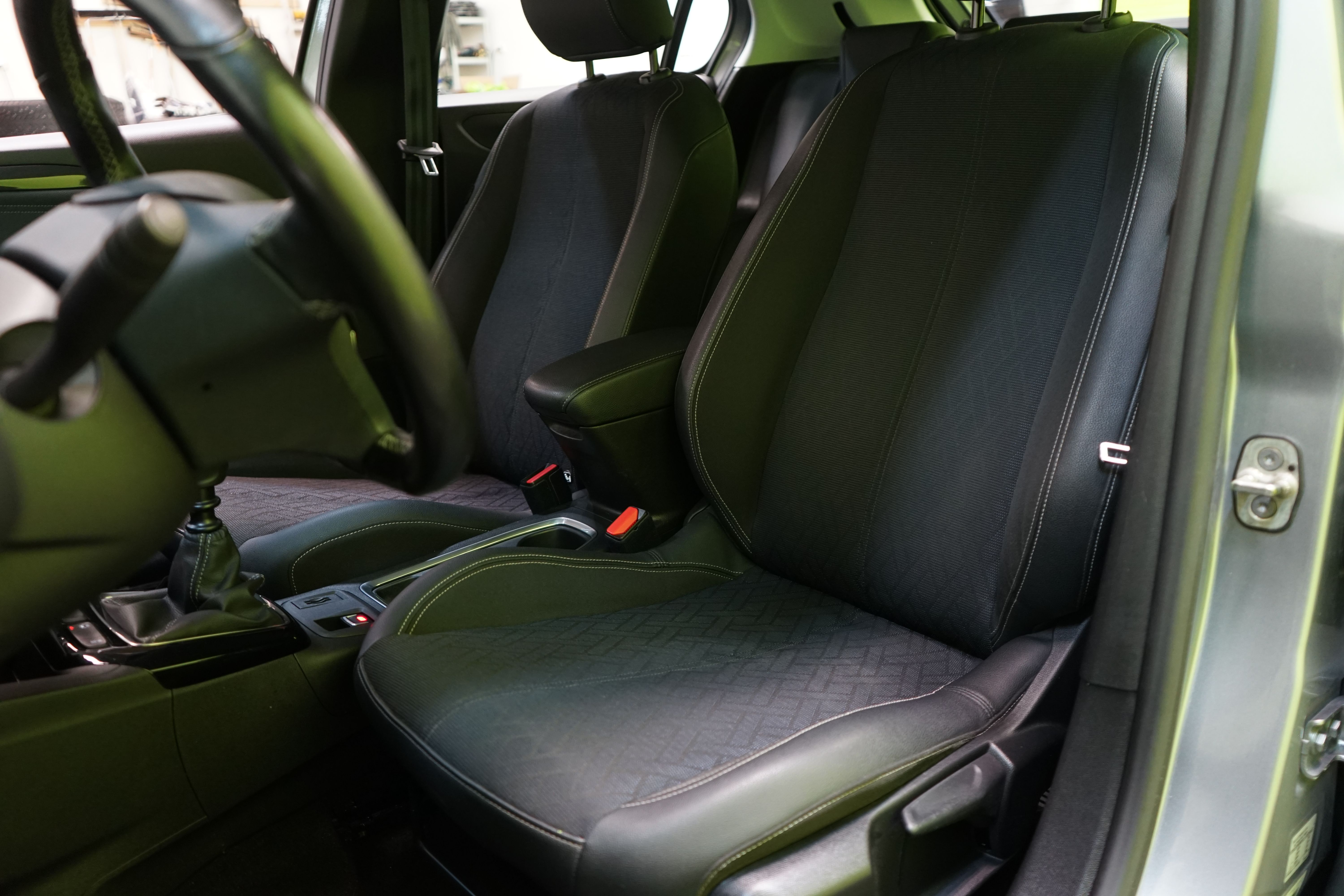 Opel Corsa 5-ov Launch Edition 100 Turbo 2020, kuva 7/23