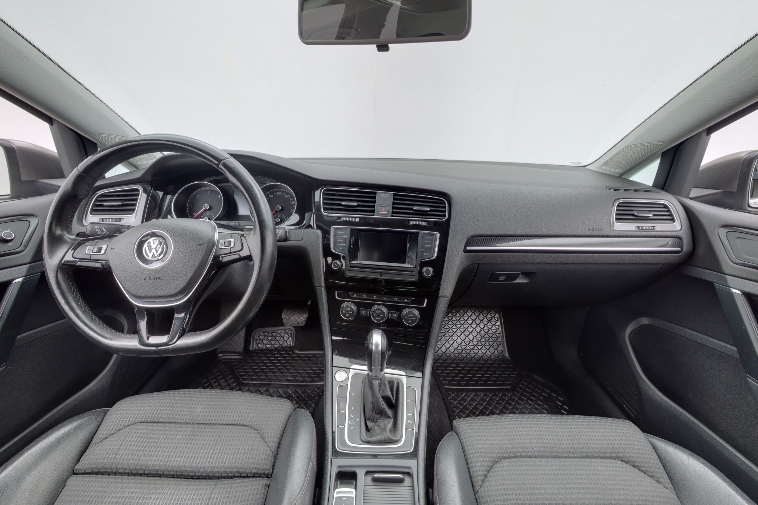 Volkswagen Golf 2016, kuva 7/27