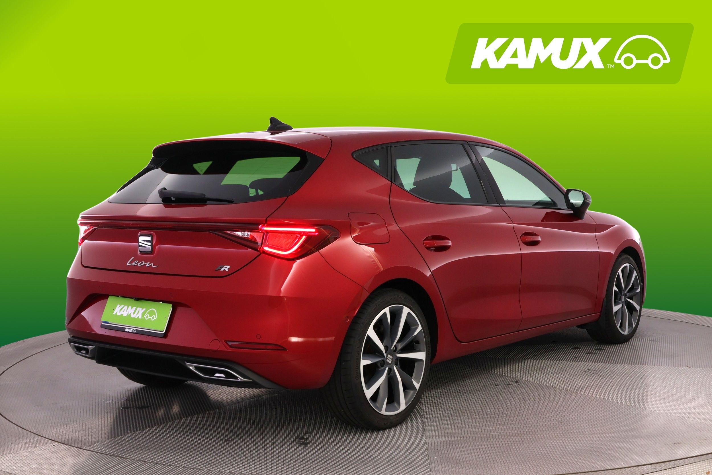 Seat Leon 1,5 eTSI 150 Hybrid FR DSG 2020, photo 3/27