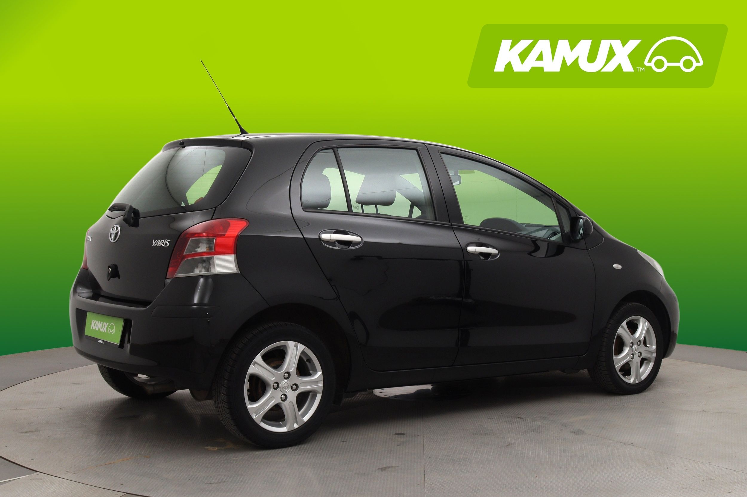 Toyota Yaris 2011, kuva 2/15