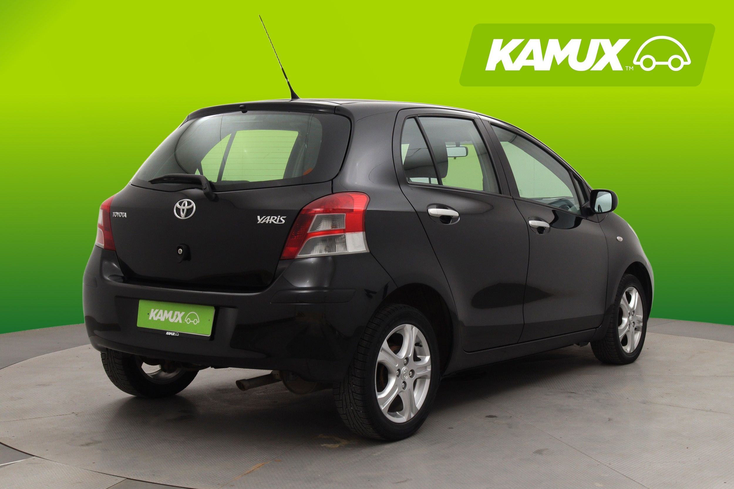 Toyota Yaris 2011, kuva 3/15