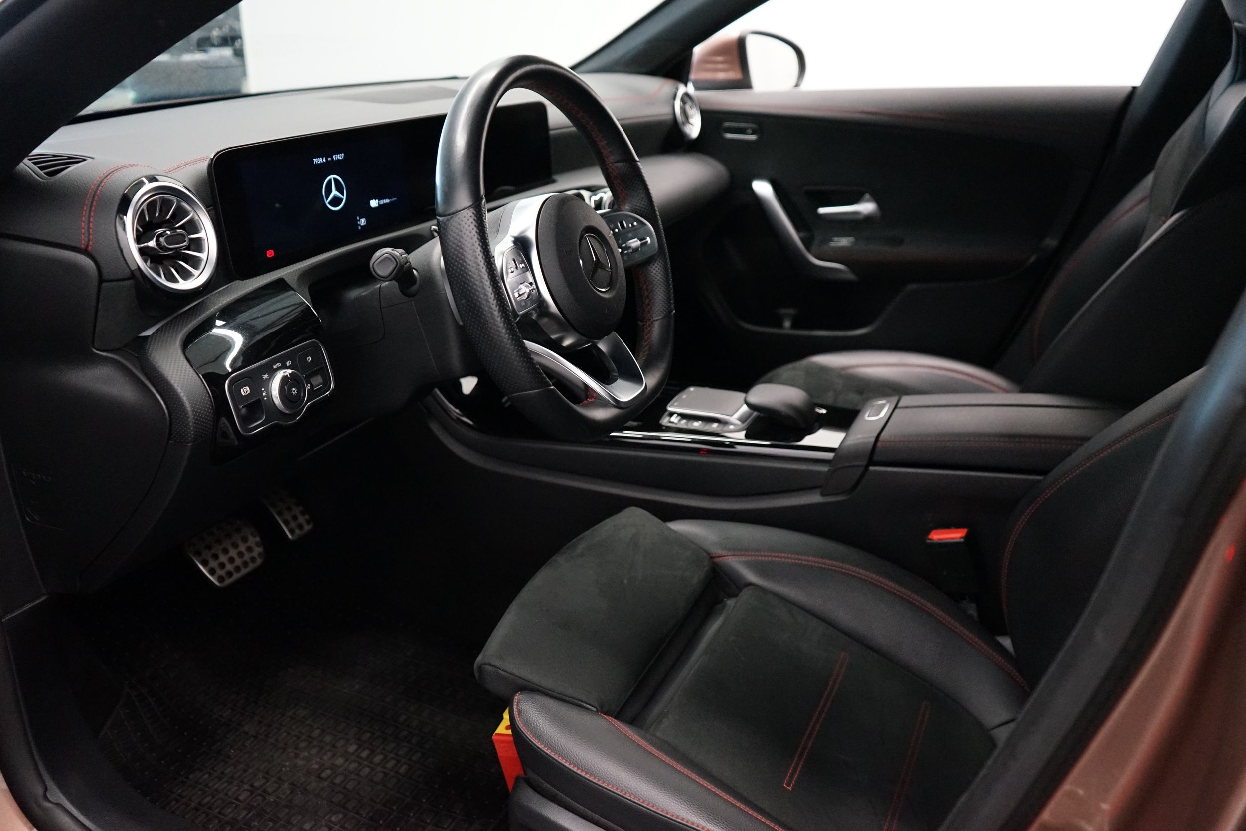 Mercedes-Benz CLA 2021, kuva 6/20