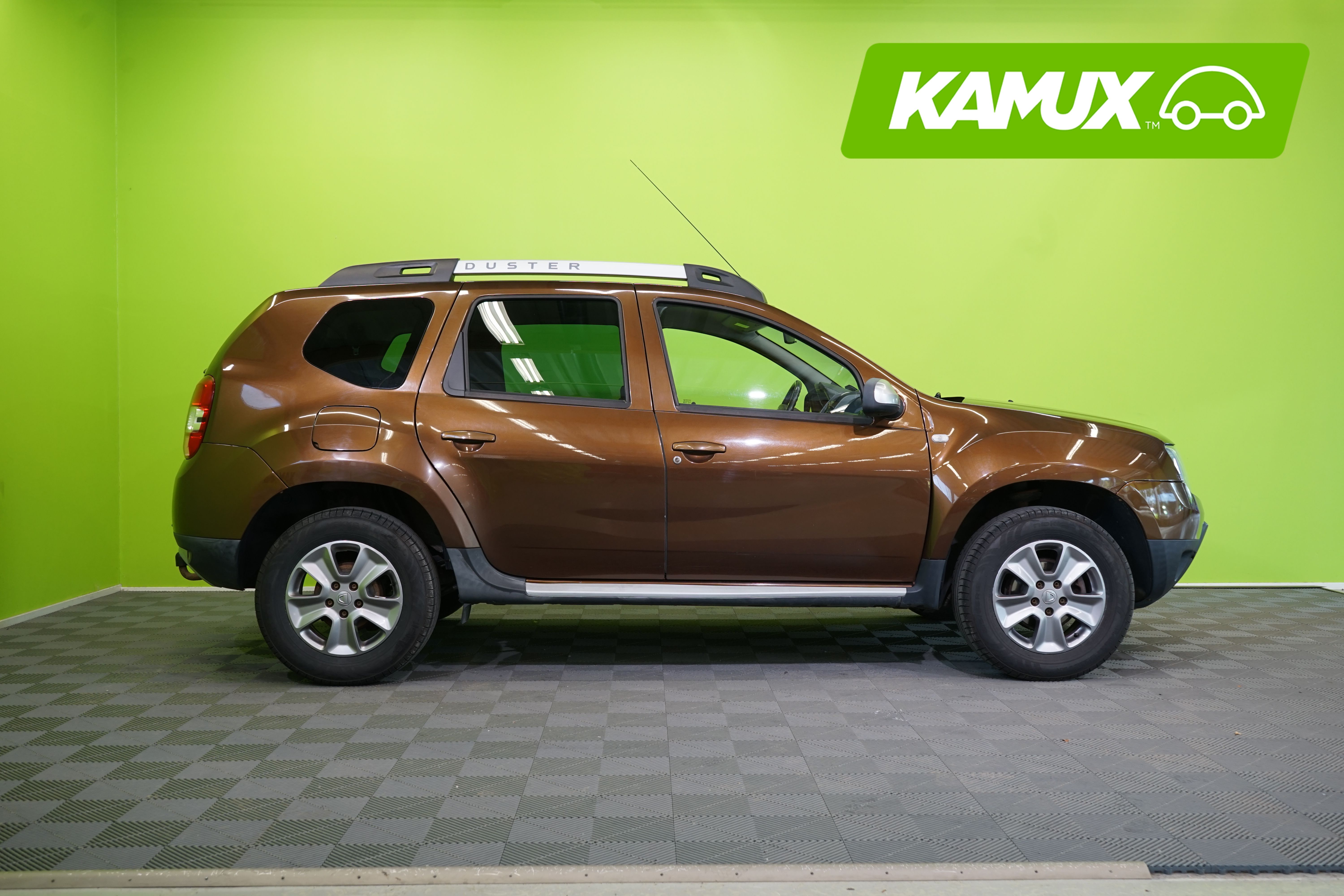 Dacia Duster dCi 110 4x4 Laureate 2014, kuva 2/19