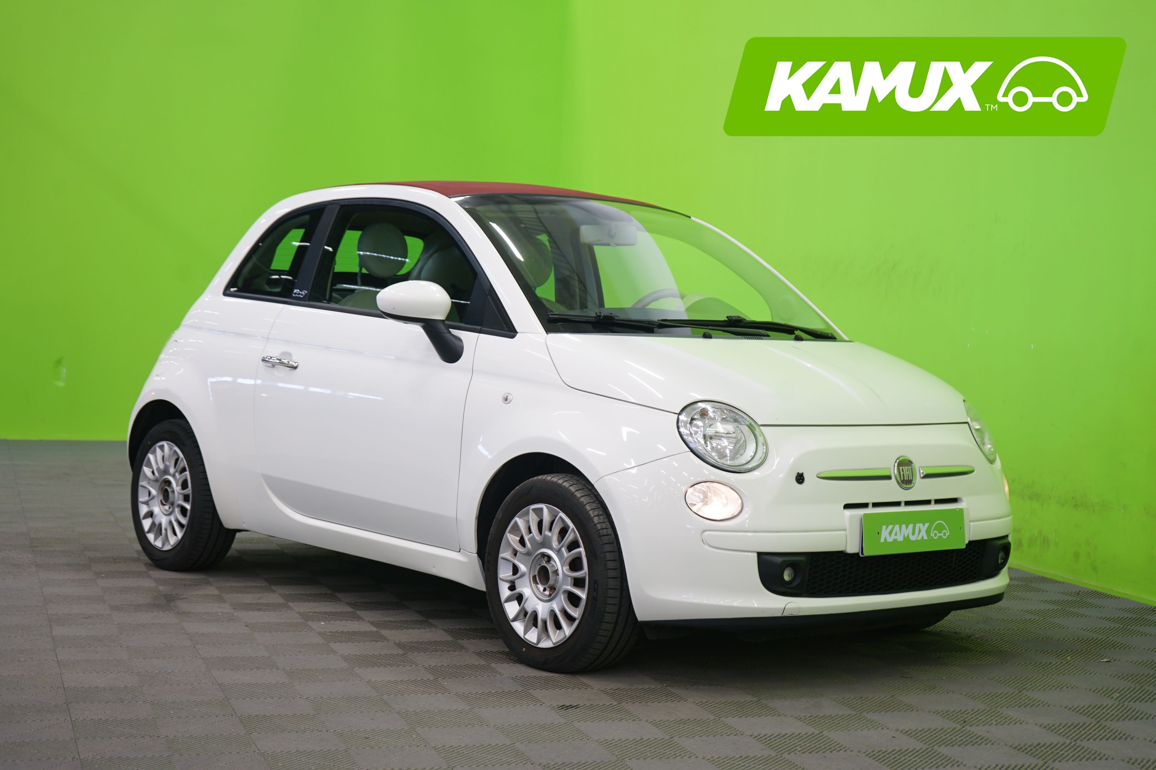Fiat 500C Italia 1,2 8v 69hv Bensiini 2011, photo 2/23