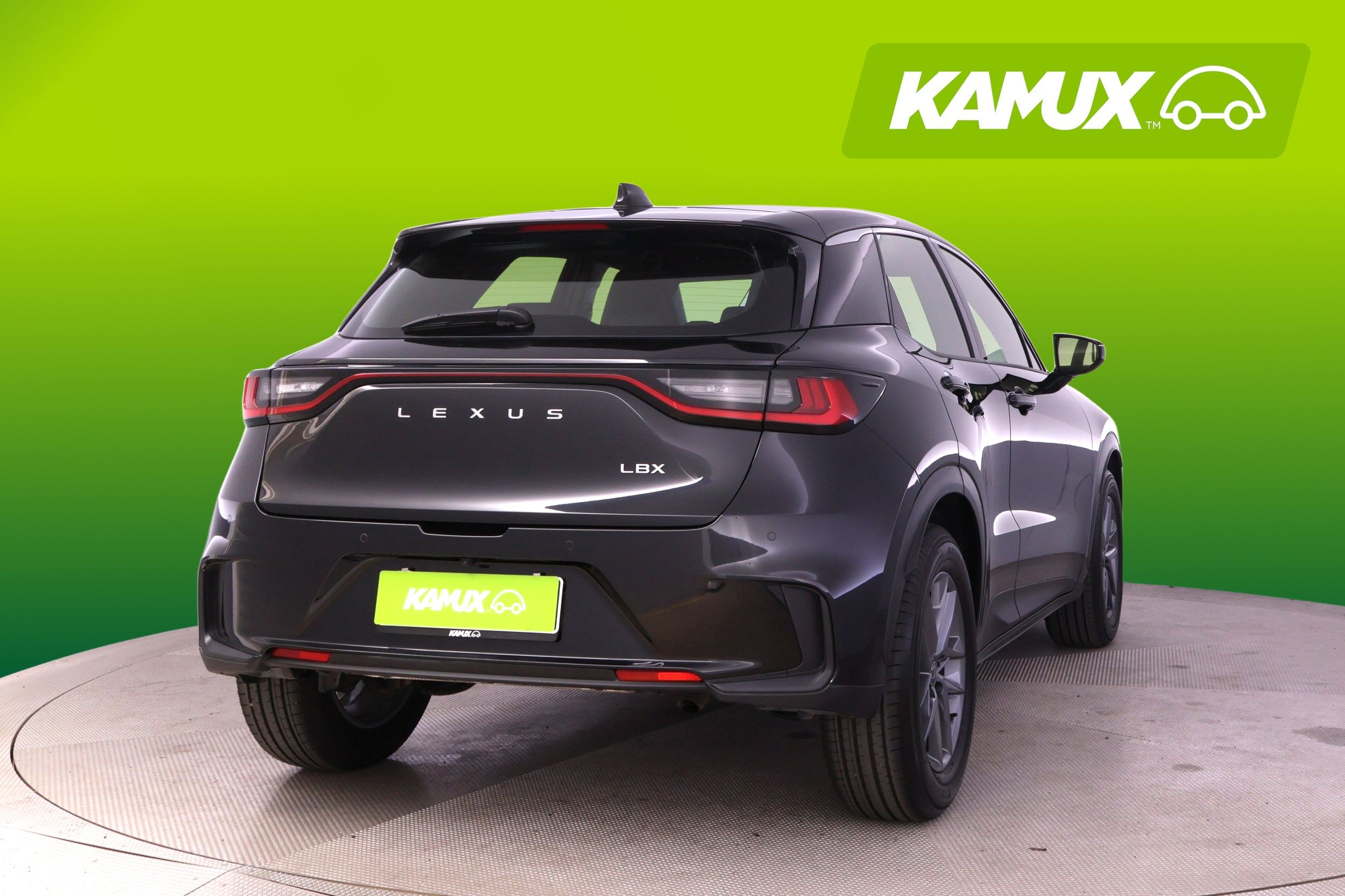 Lexus LBX 200h Urban Edition 2025, kuva 3/26