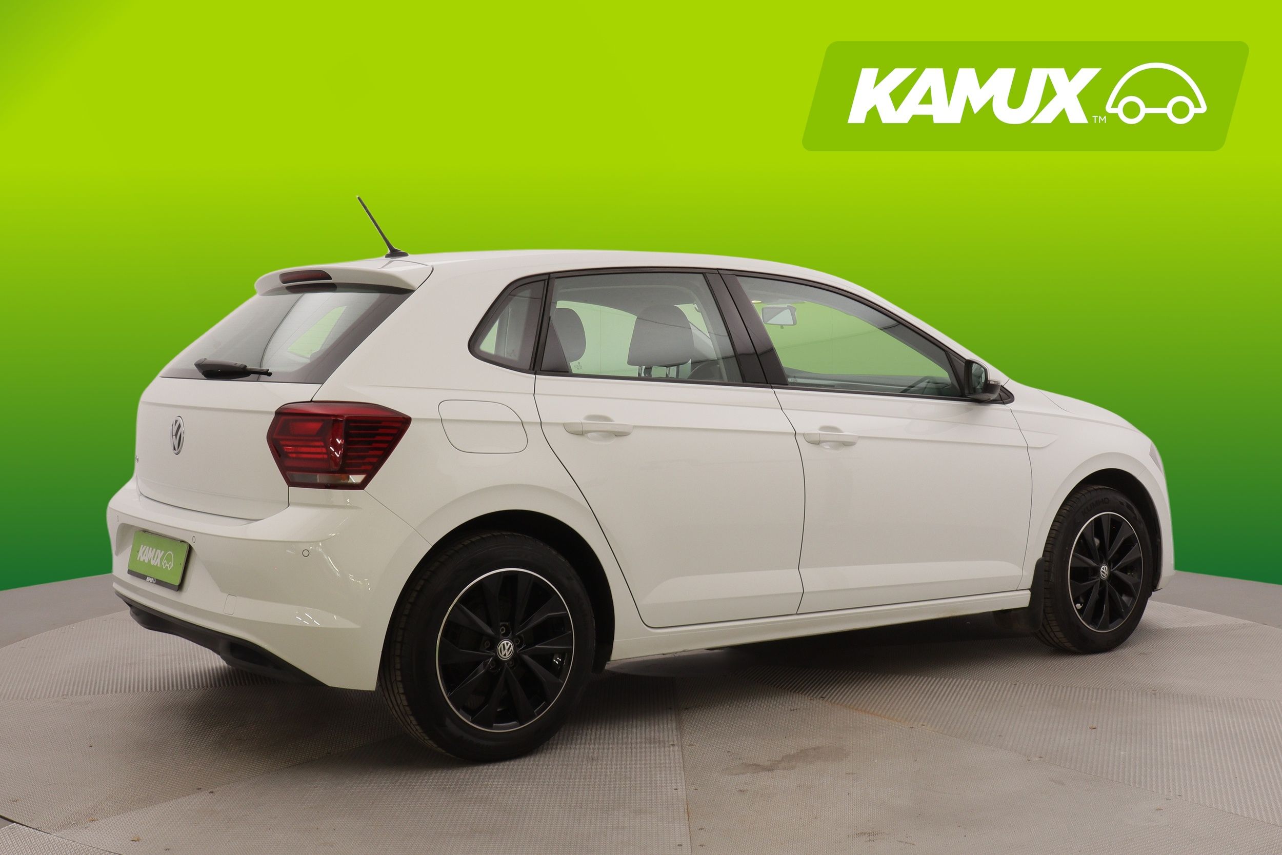 Volkswagen Polo Style 1,0 TSI 70 kW 2020, photo 2/16