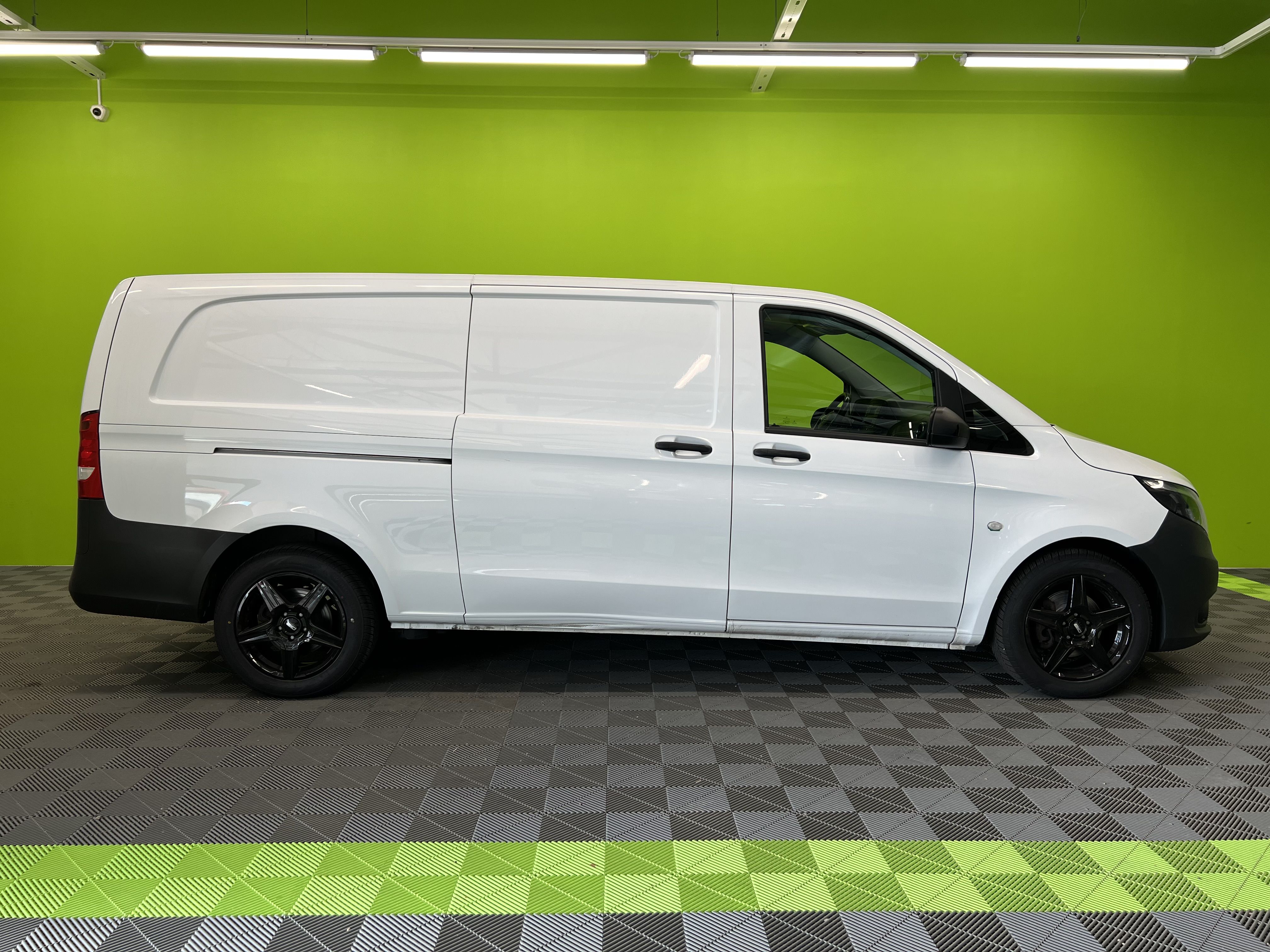 Mercedes-Benz Vito 2020, photo 2/23