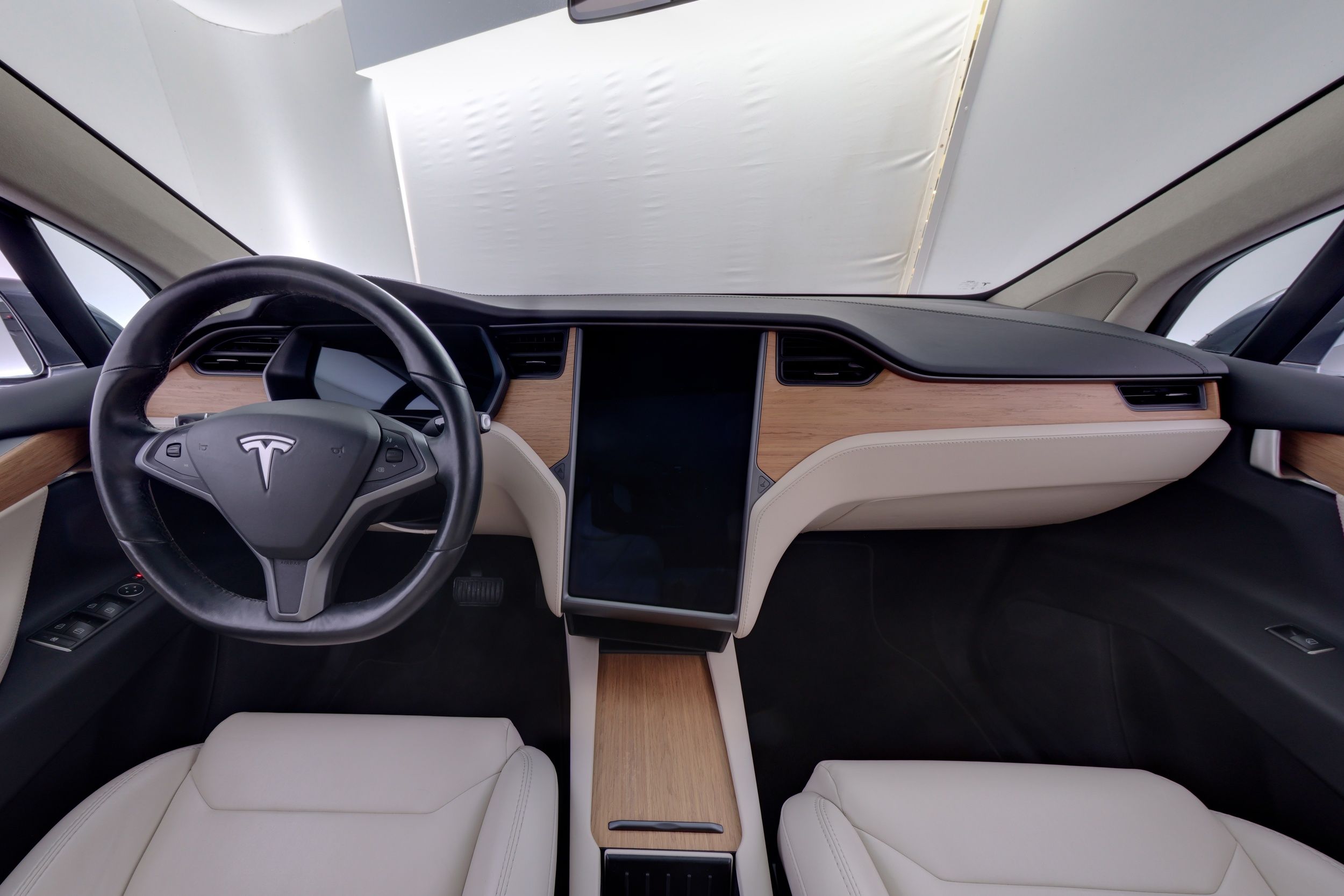 Tesla Model X 2018, kuva 7/27