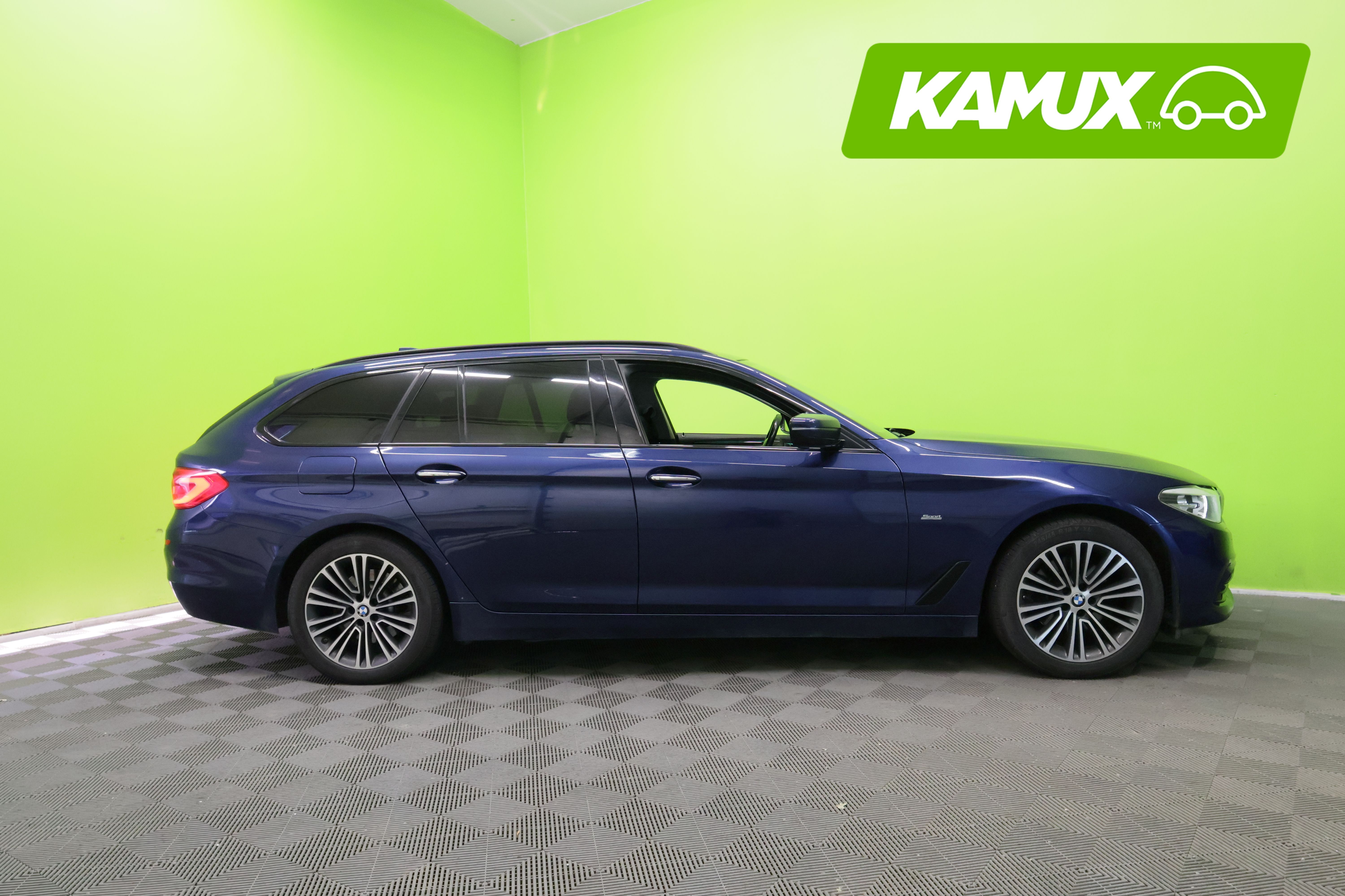 BMW 520 2018, kuva 2/26