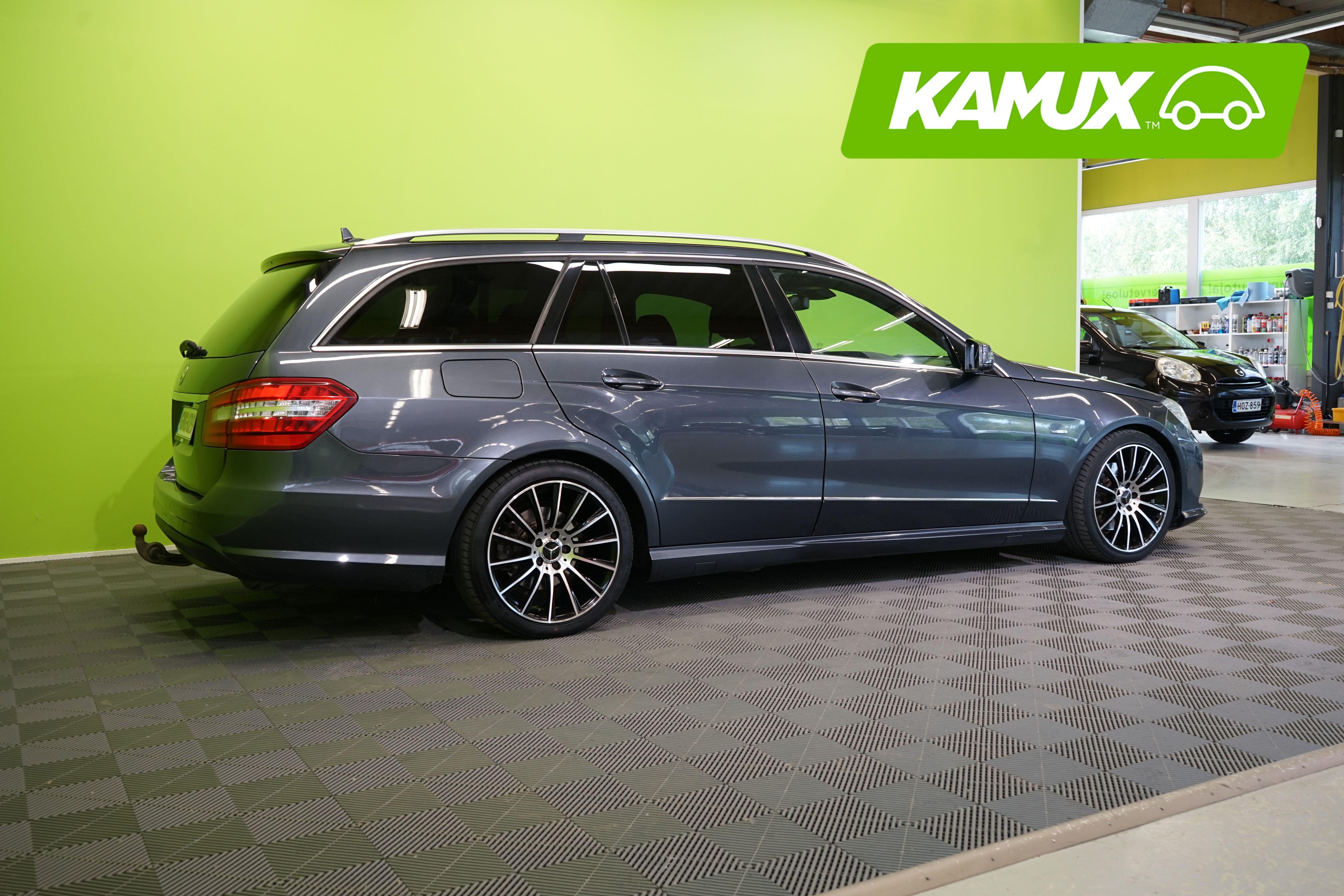 Mercedes-Benz E 220 CDI Farmari 2011, kuva 3/21