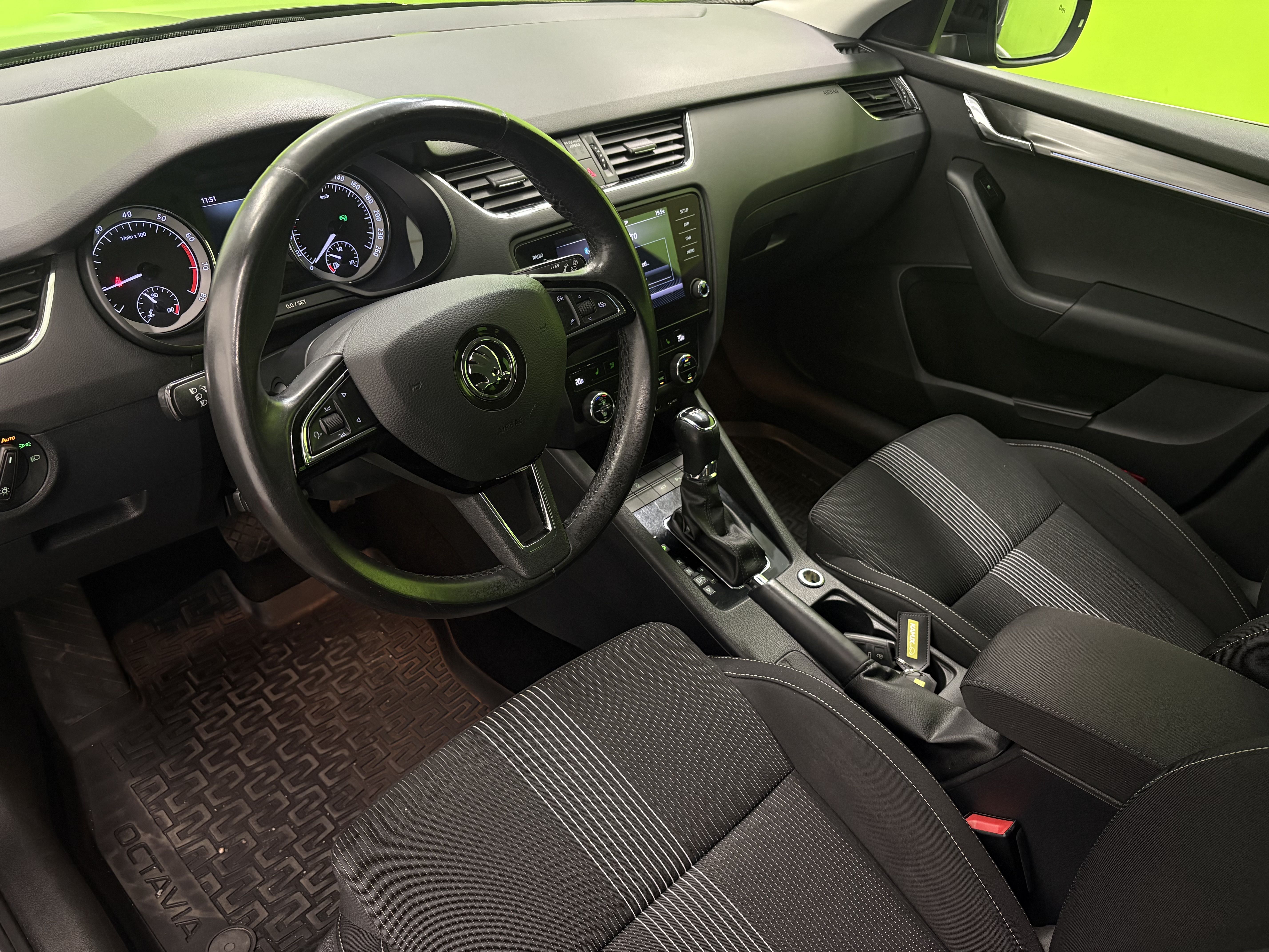 Skoda Octavia 2017, kuva 5/24