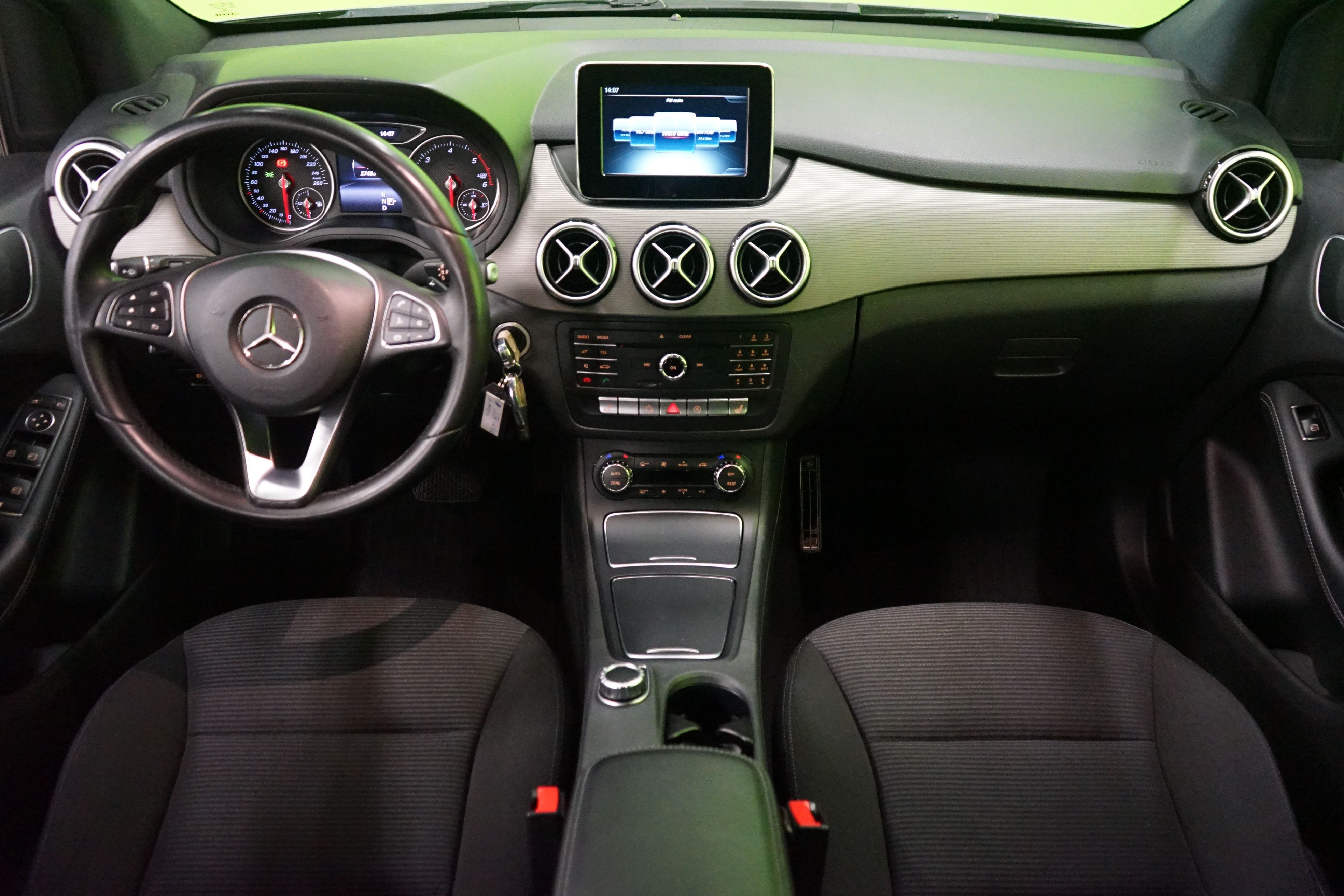 Mercedes-Benz B 180 CDI Style 2015, kuva 6/18
