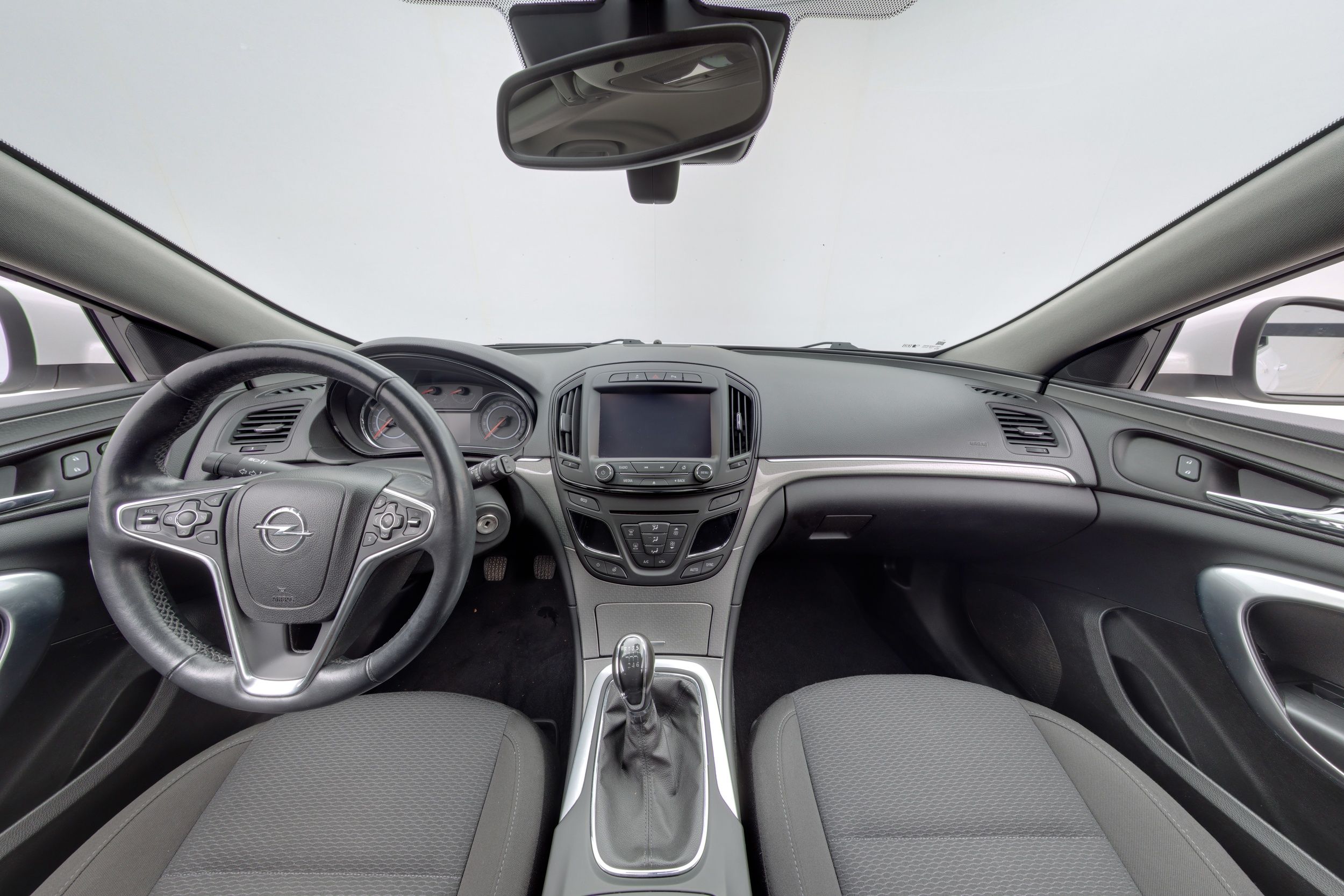Opel Insignia 2015, photo 7/28
