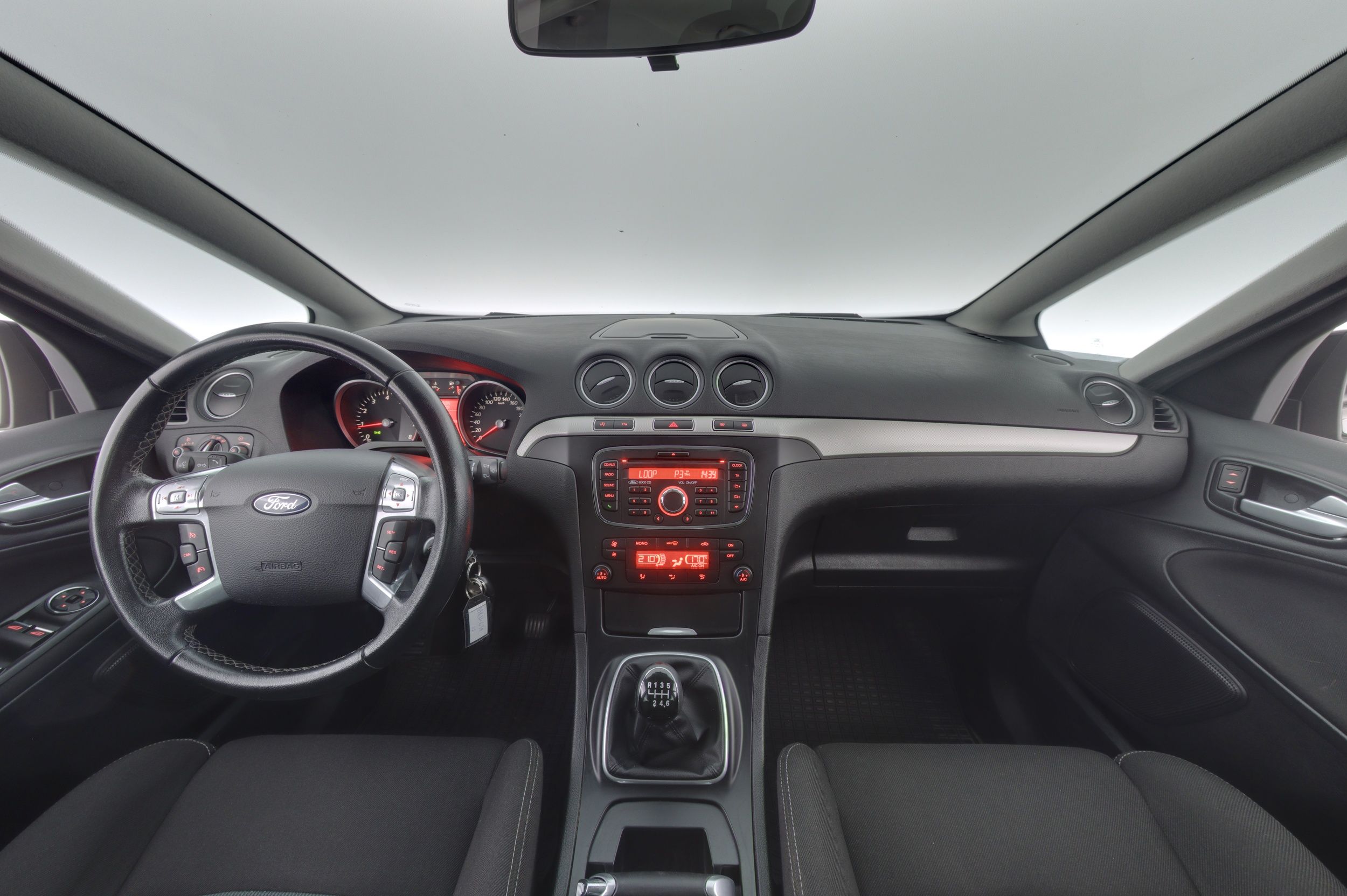 Ford S-MAX 2012, photo 7/20