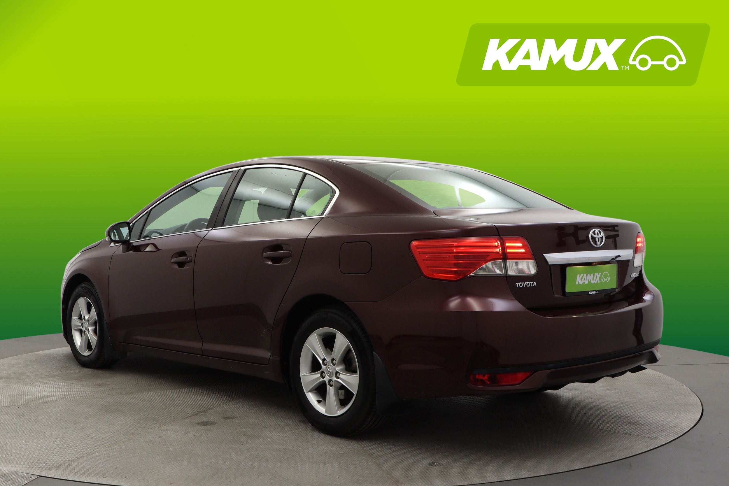 Toyota Avensis 2012, photo 4/28