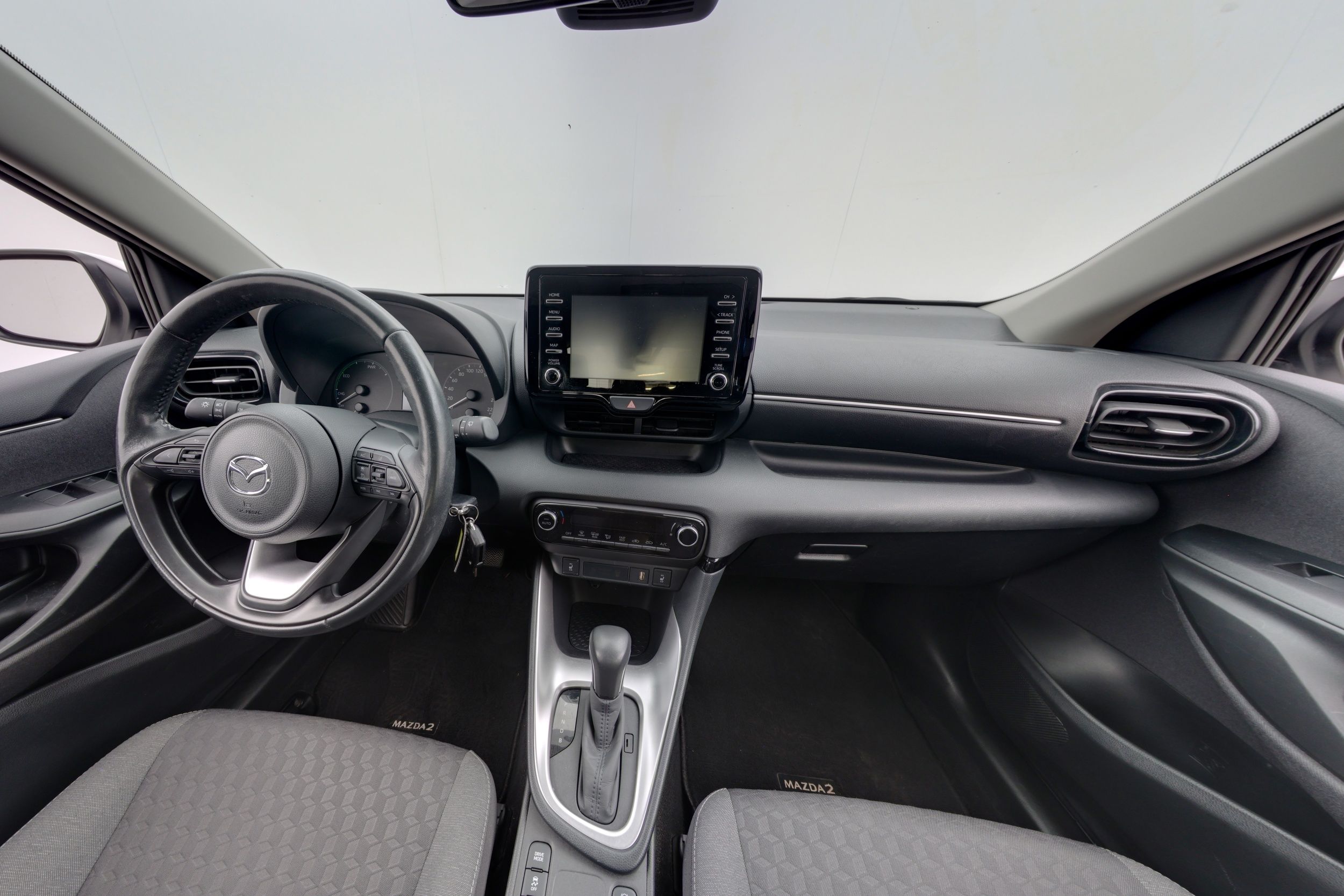 Mazda 2 Hybrid 1.5 (116) Pure Plus Pack 2023, kuva 7/18