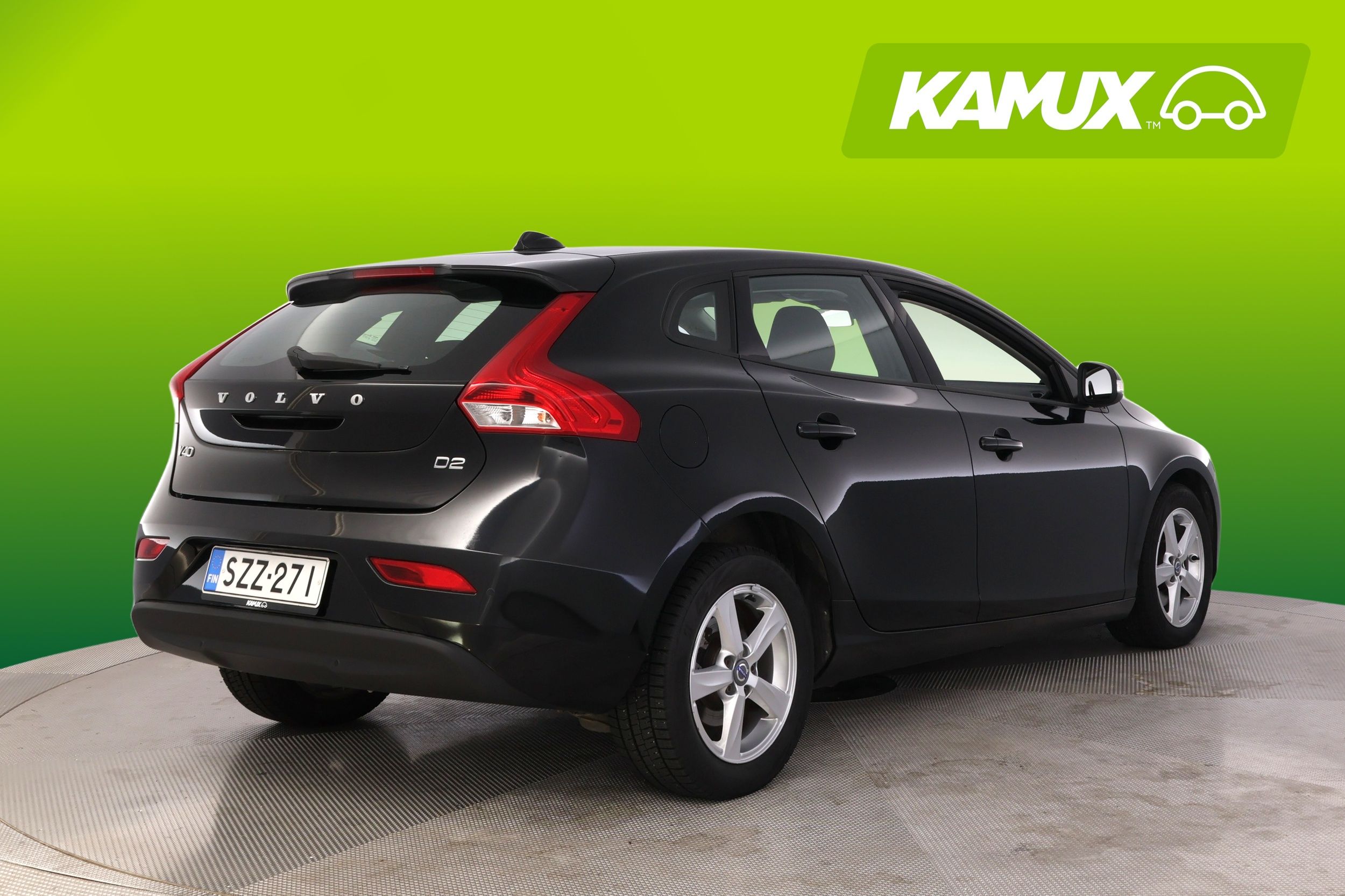 Volvo V40 D2 Kinetic 2016, photo 2/19