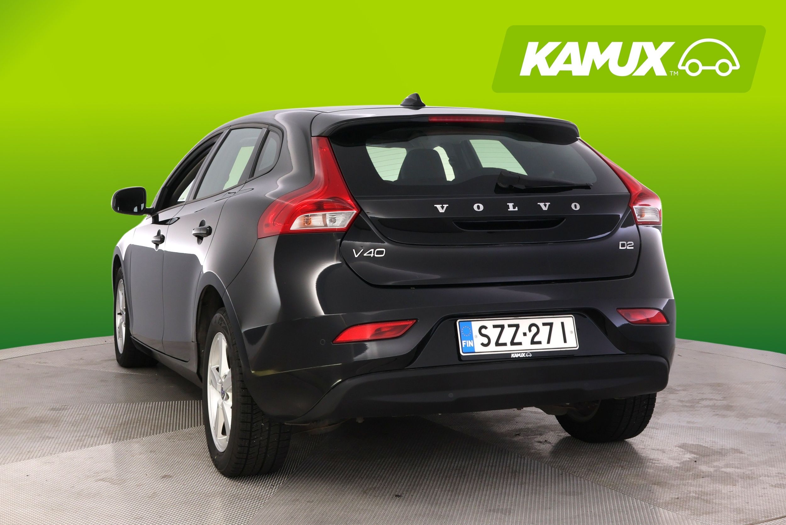 Volvo V40 D2 Kinetic 2016, photo 4/19