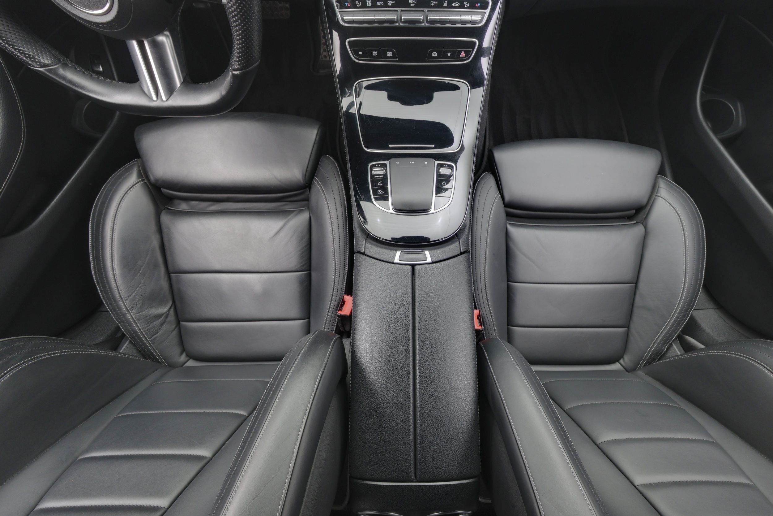 Mercedes-Benz E 2021, photo 7/28