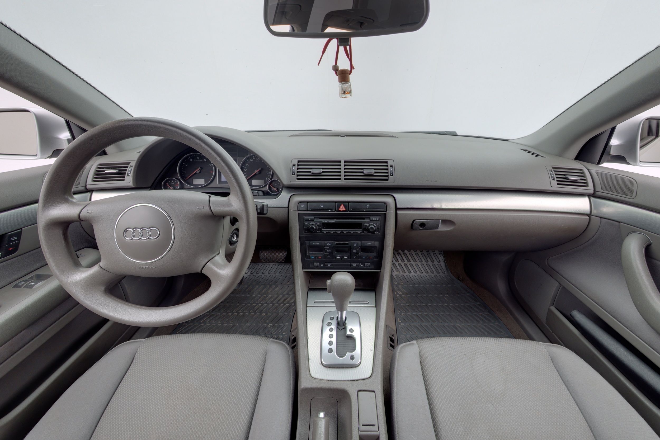 Audi A4 5D A4 AVANT 2.0 CVT-8E/266 2003, kuva 7/38
