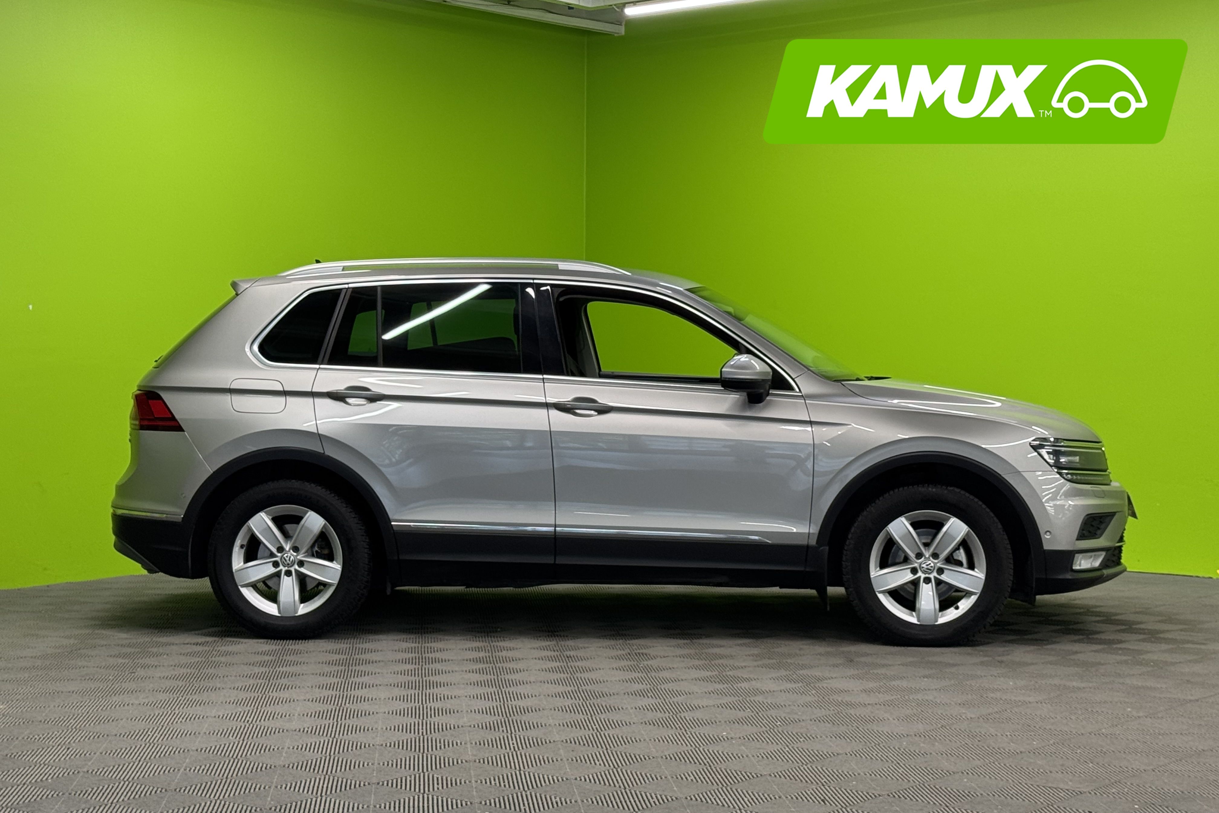 Volkswagen Tiguan 2016, kuva 2/25