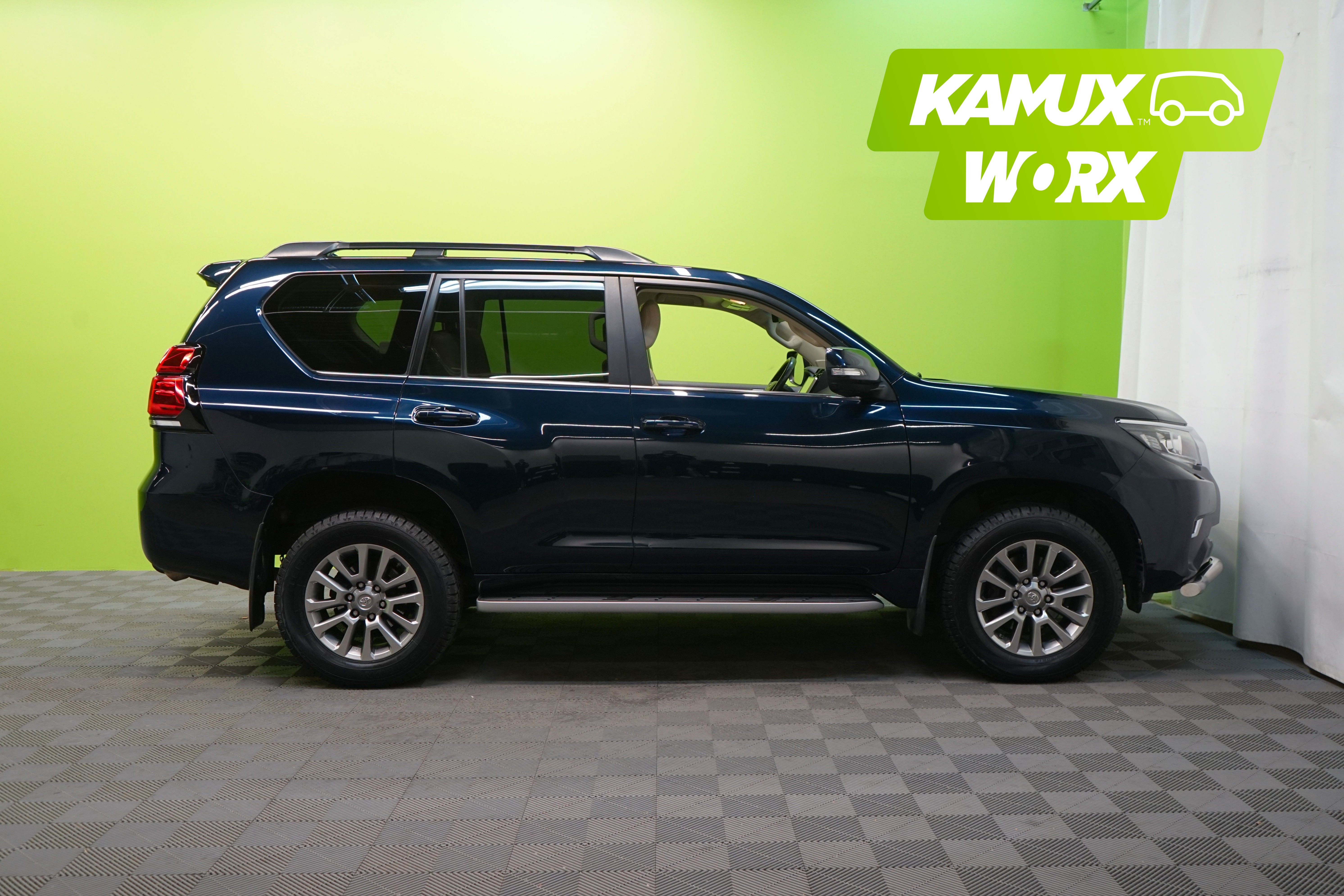 Toyota Land Cruiser 2.8 D4-D Executive 2018, kuva 2/30