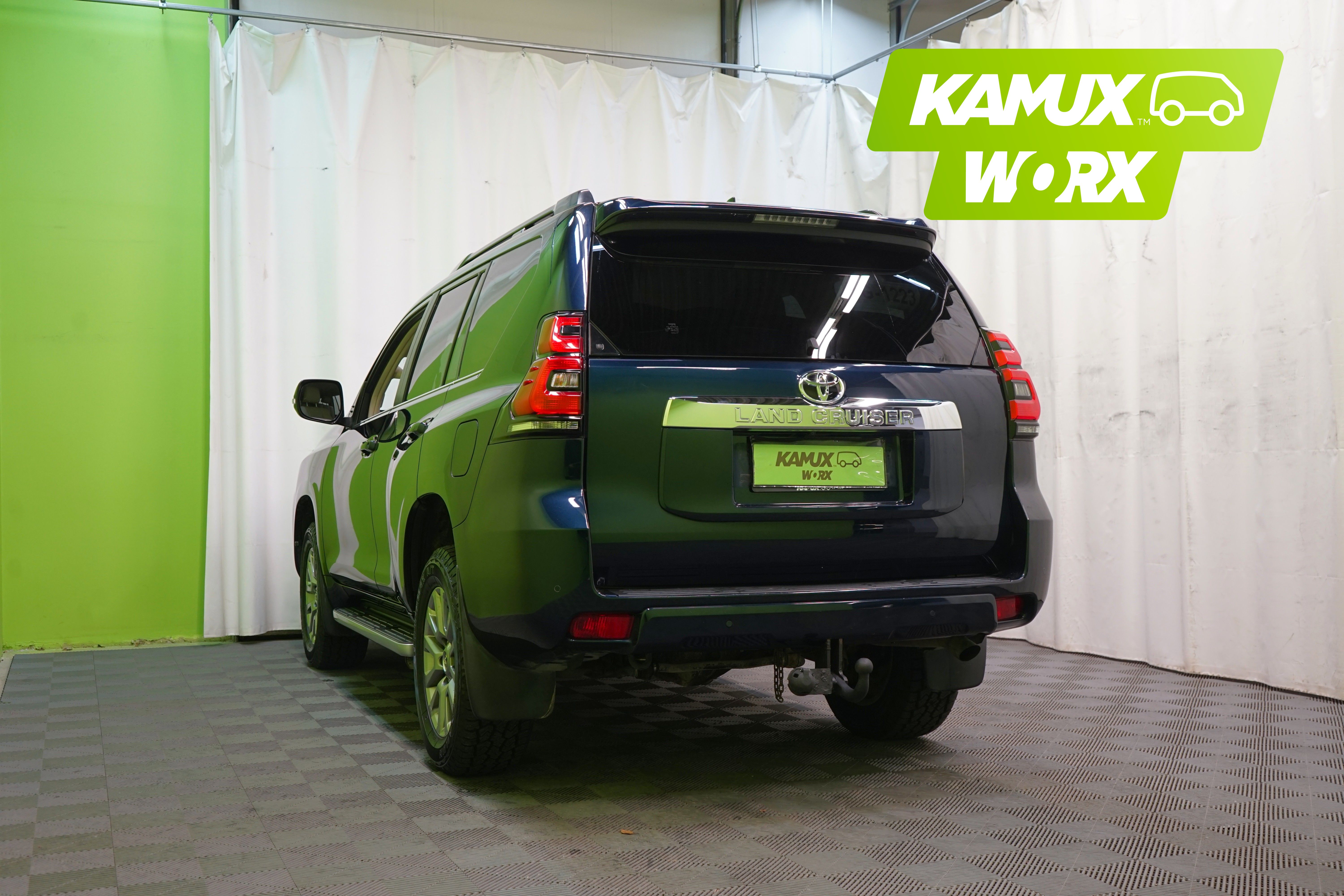 Toyota Land Cruiser 2.8 D4-D Executive 2018, kuva 4/30