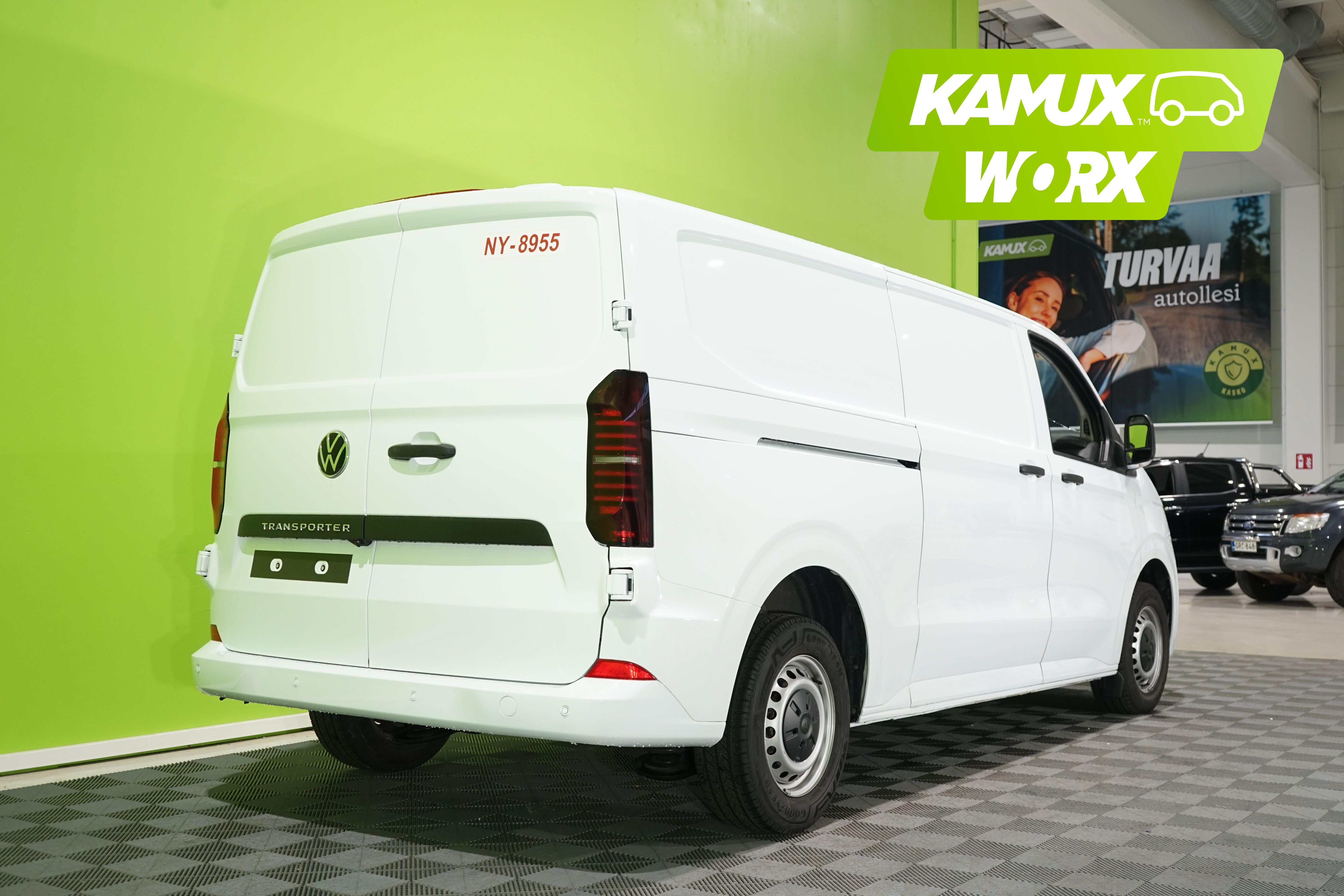 Volkswagen Transporter 2025, photo 3/22