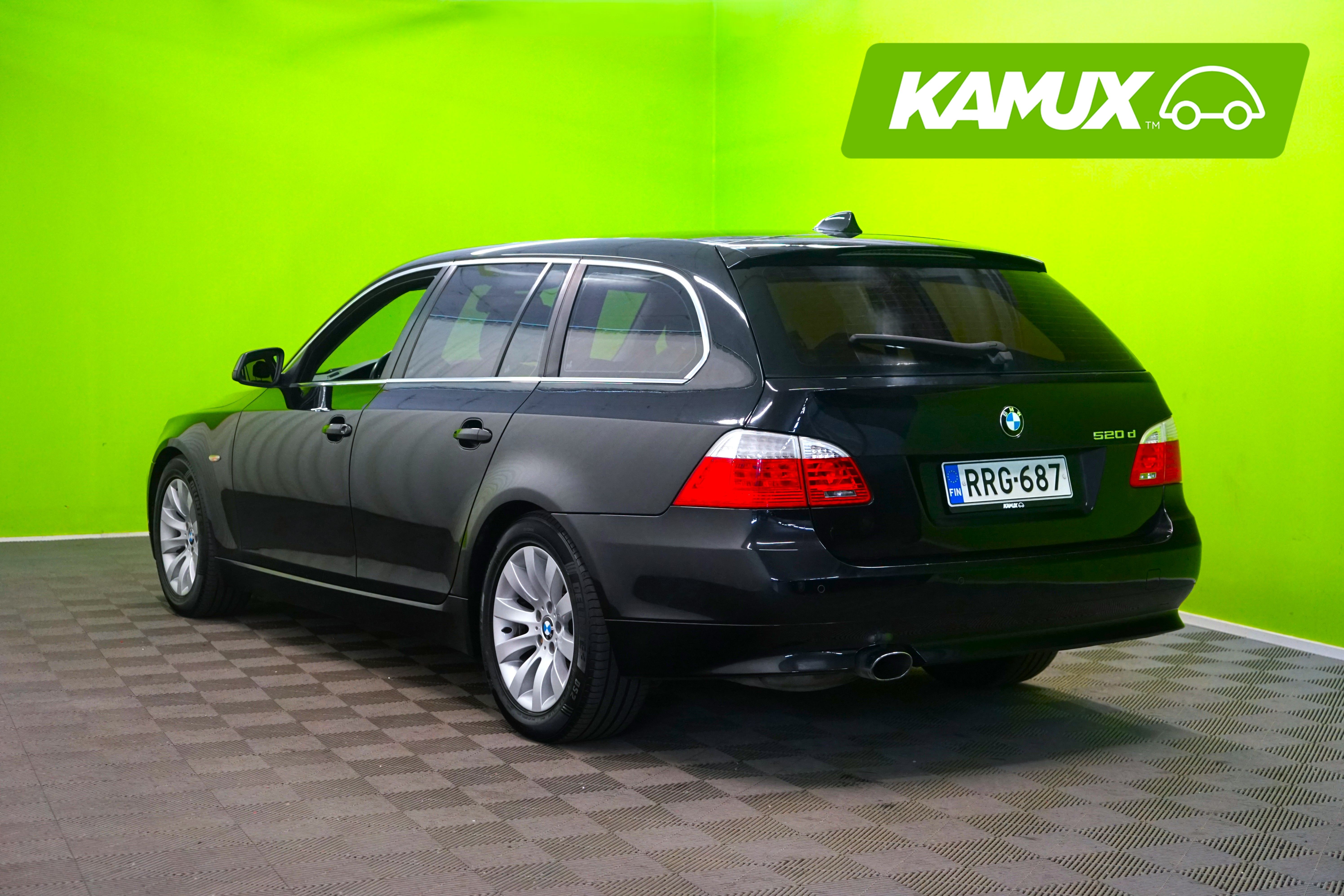BMW 520 E61 Touring Business 2010, photo 4/25