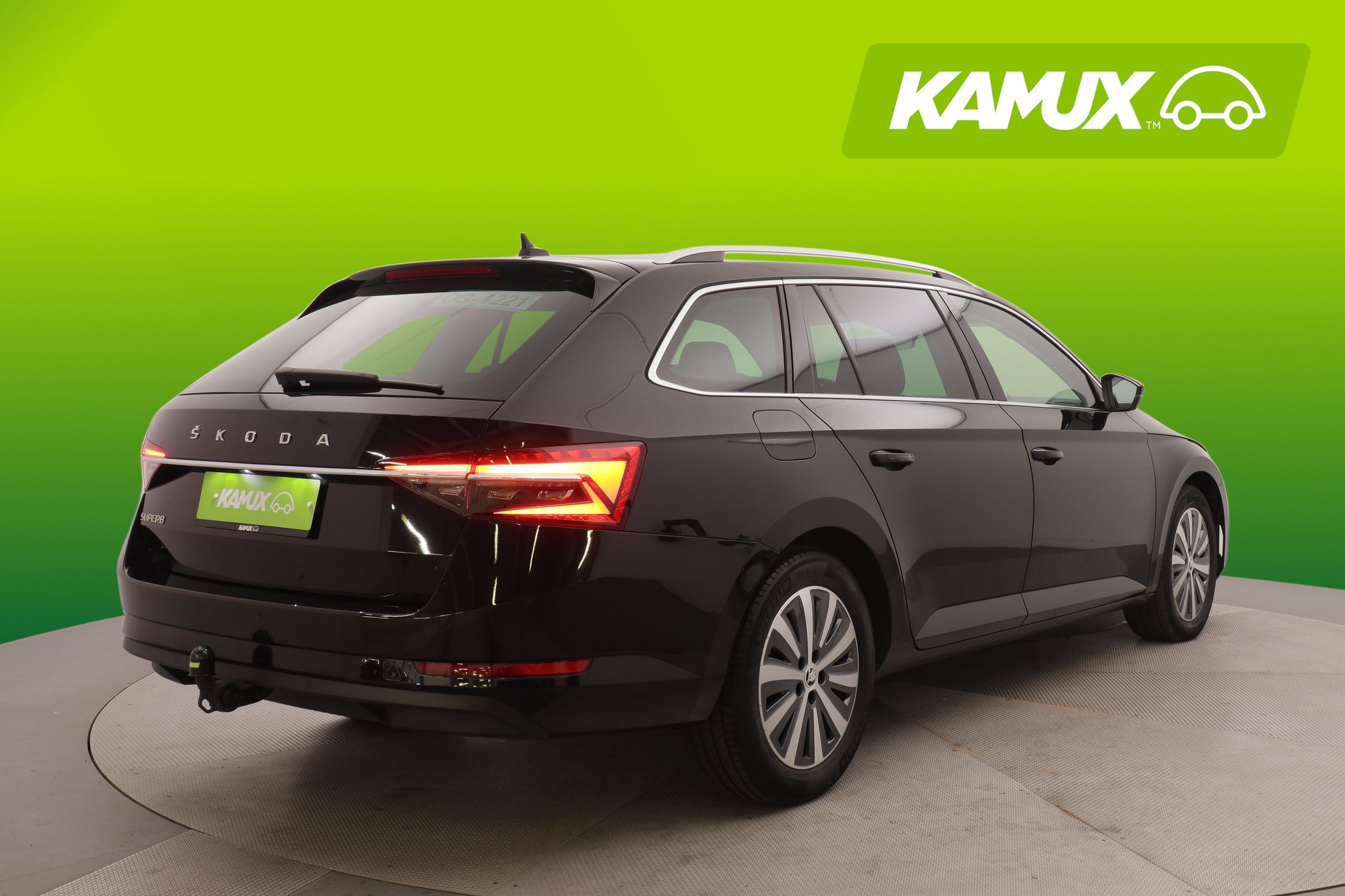 Skoda Superb 2023, kuva 3/26