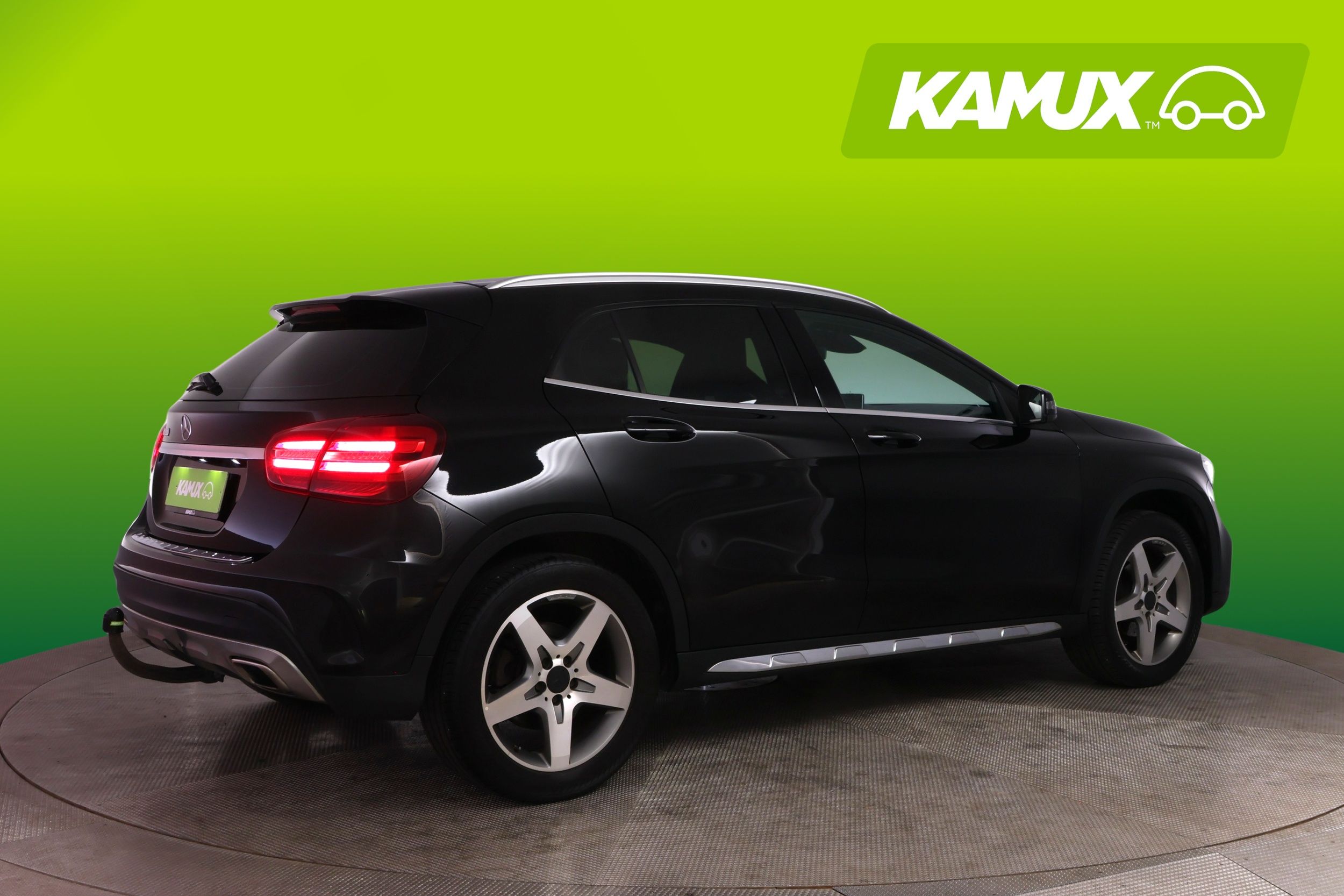 Mercedes-Benz GLA 180 AMG Line 2019, kuva 2/22
