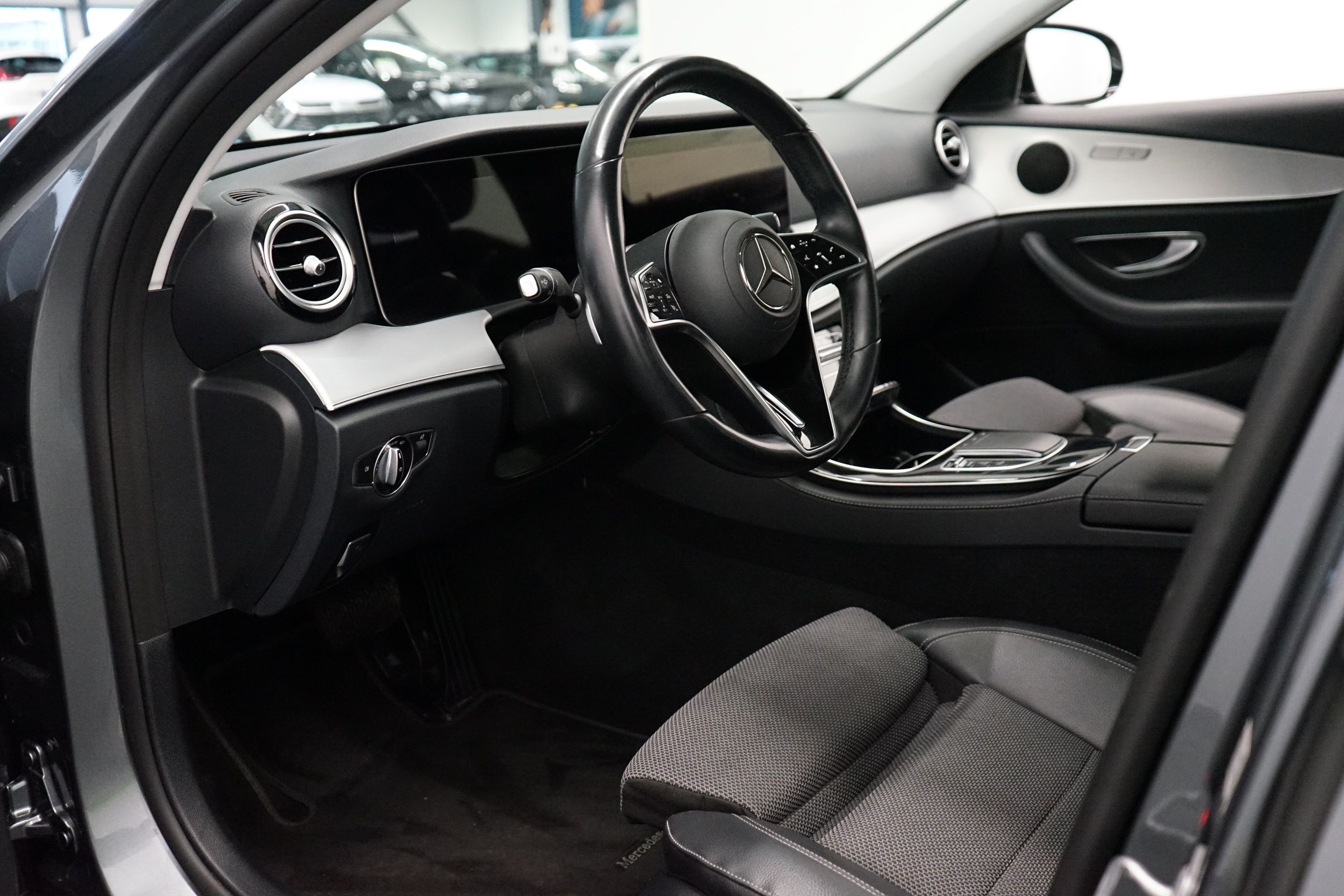Mercedes-Benz E 2021, kuva 6/28