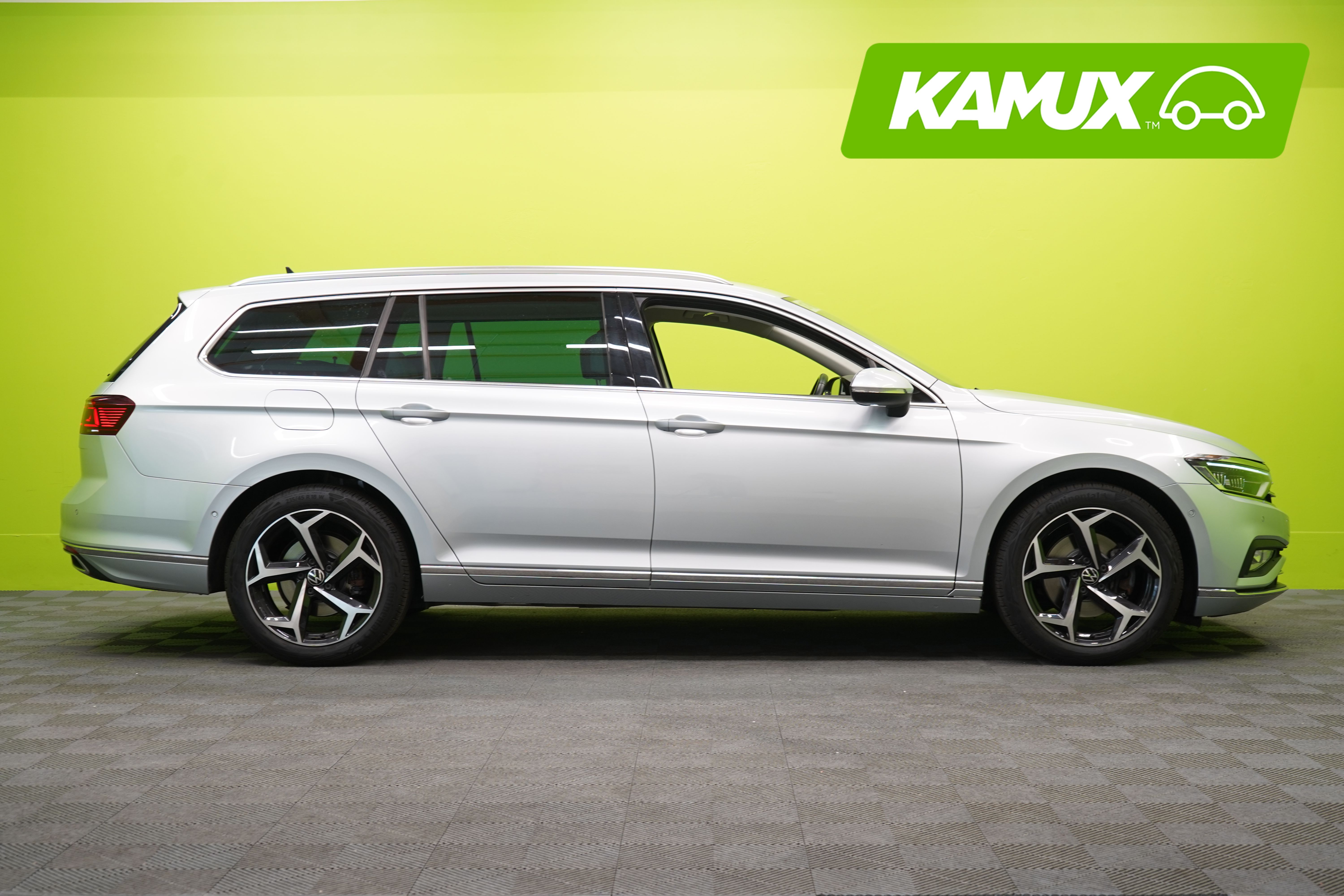 Volkswagen Passat 2023, kuva 2/29